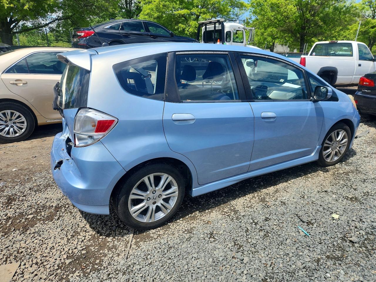 2009 Honda Fit Sport Teal vin: JHMGE88479S041733