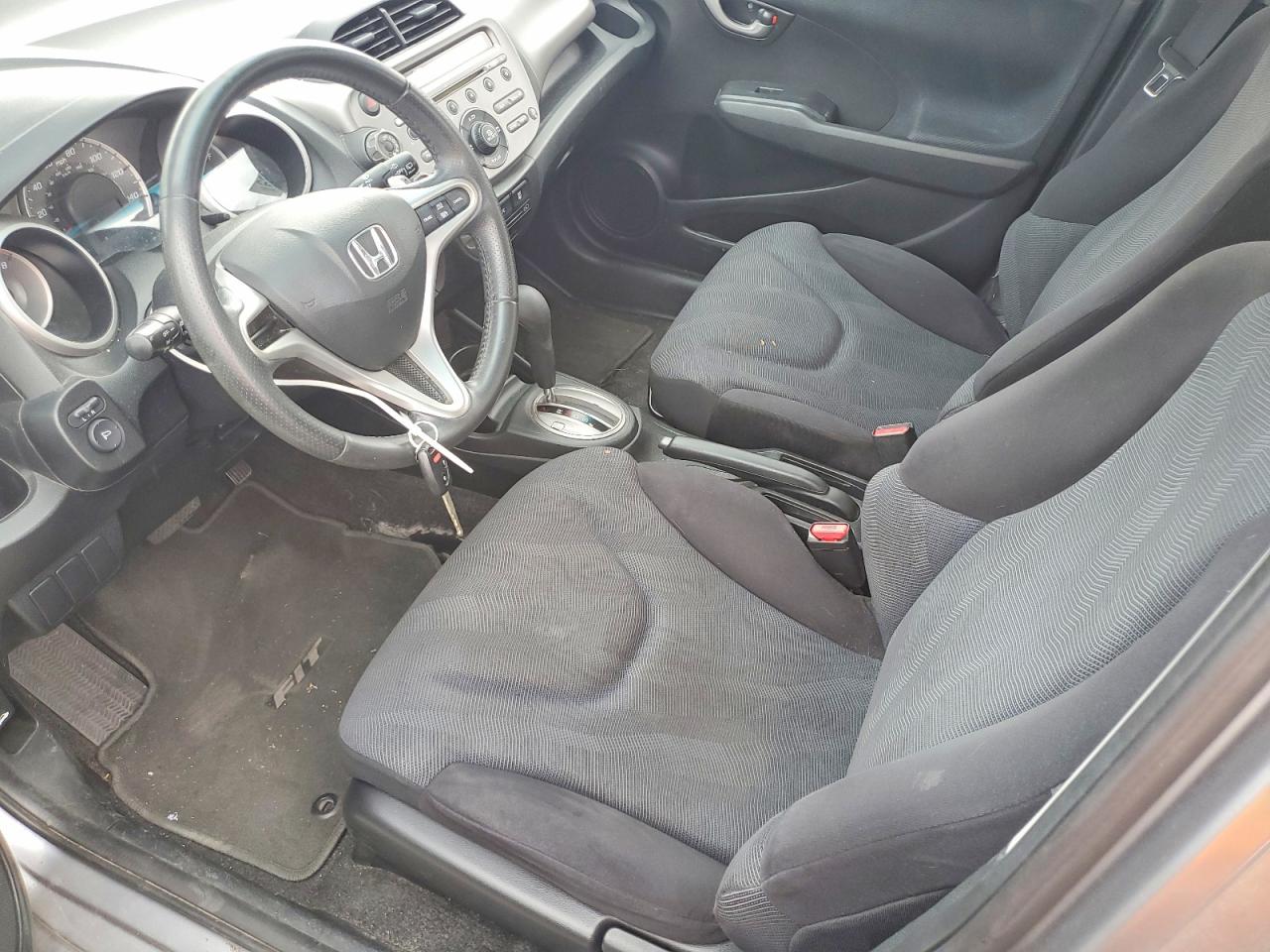 2009 Honda Fit Sport Silver vin: JHMGE88479S068513
