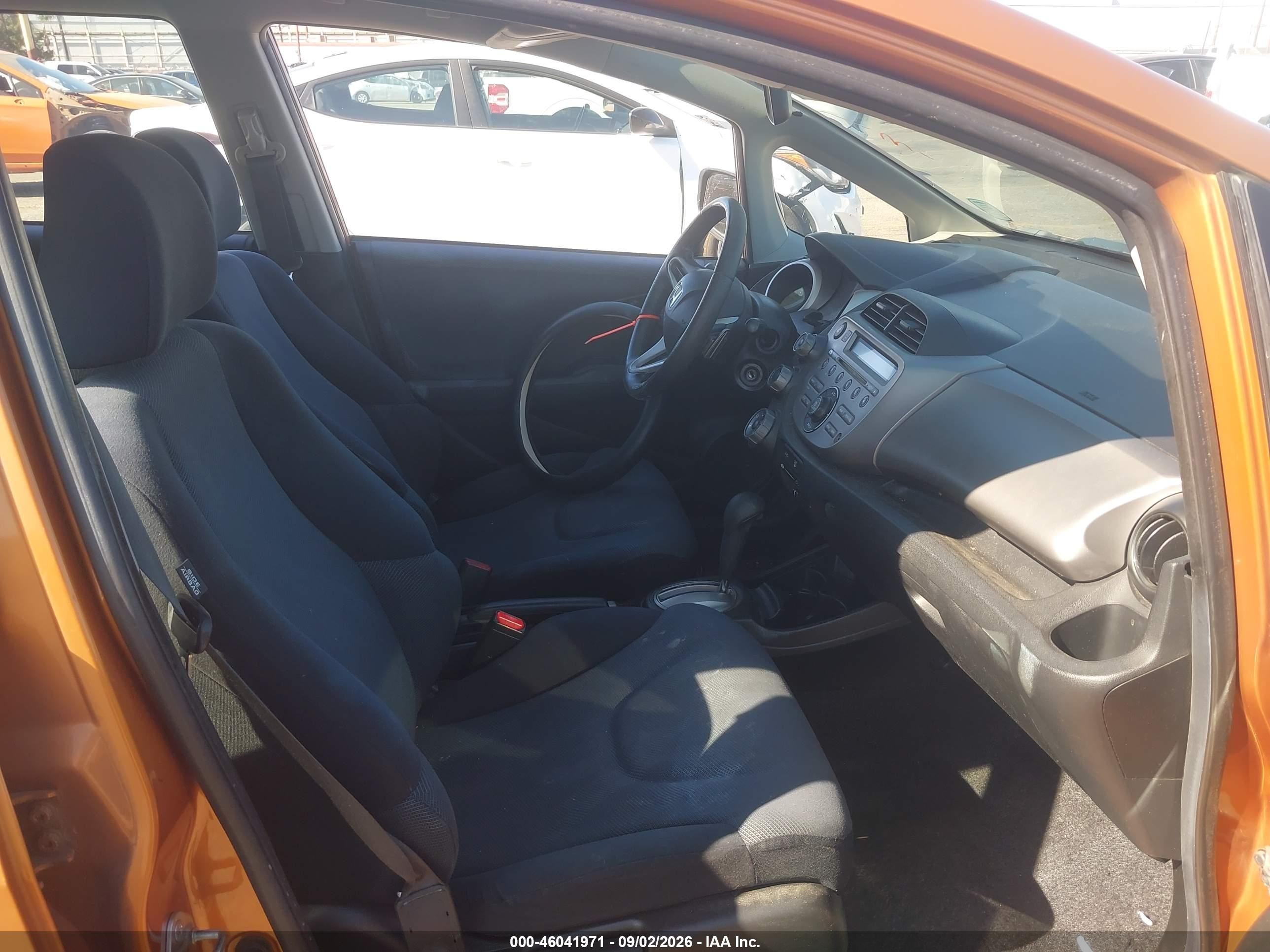 2009 Honda Fit Sport Orange vin: JHMGE88489S019630
