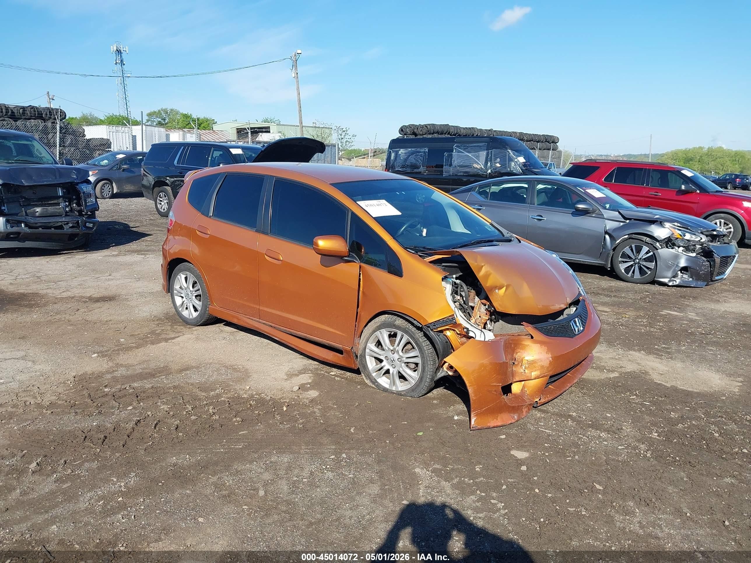 2009 Honda Fit Sport Orange vin: JHMGE88489S025377