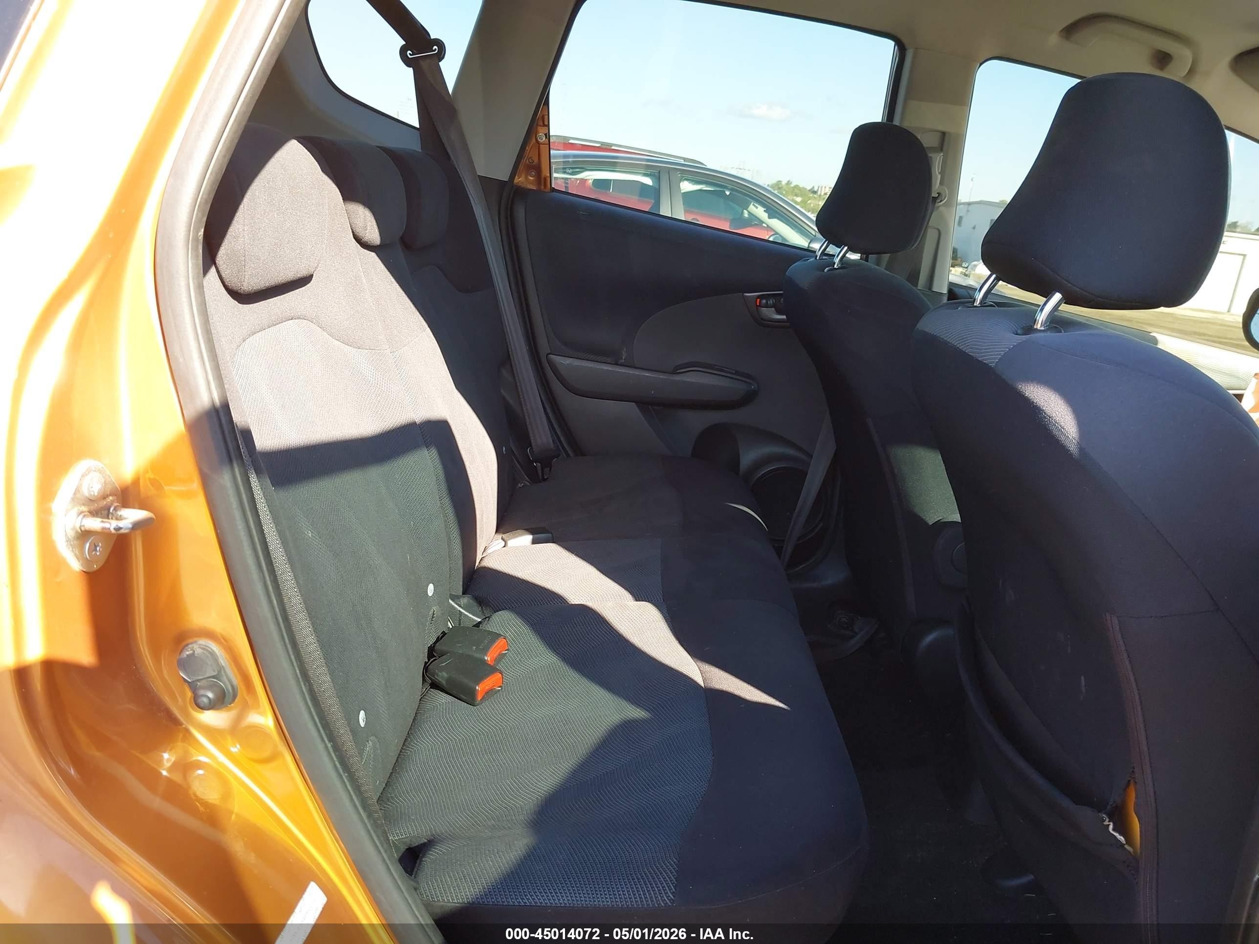 2009 Honda Fit Sport Orange vin: JHMGE88489S025377