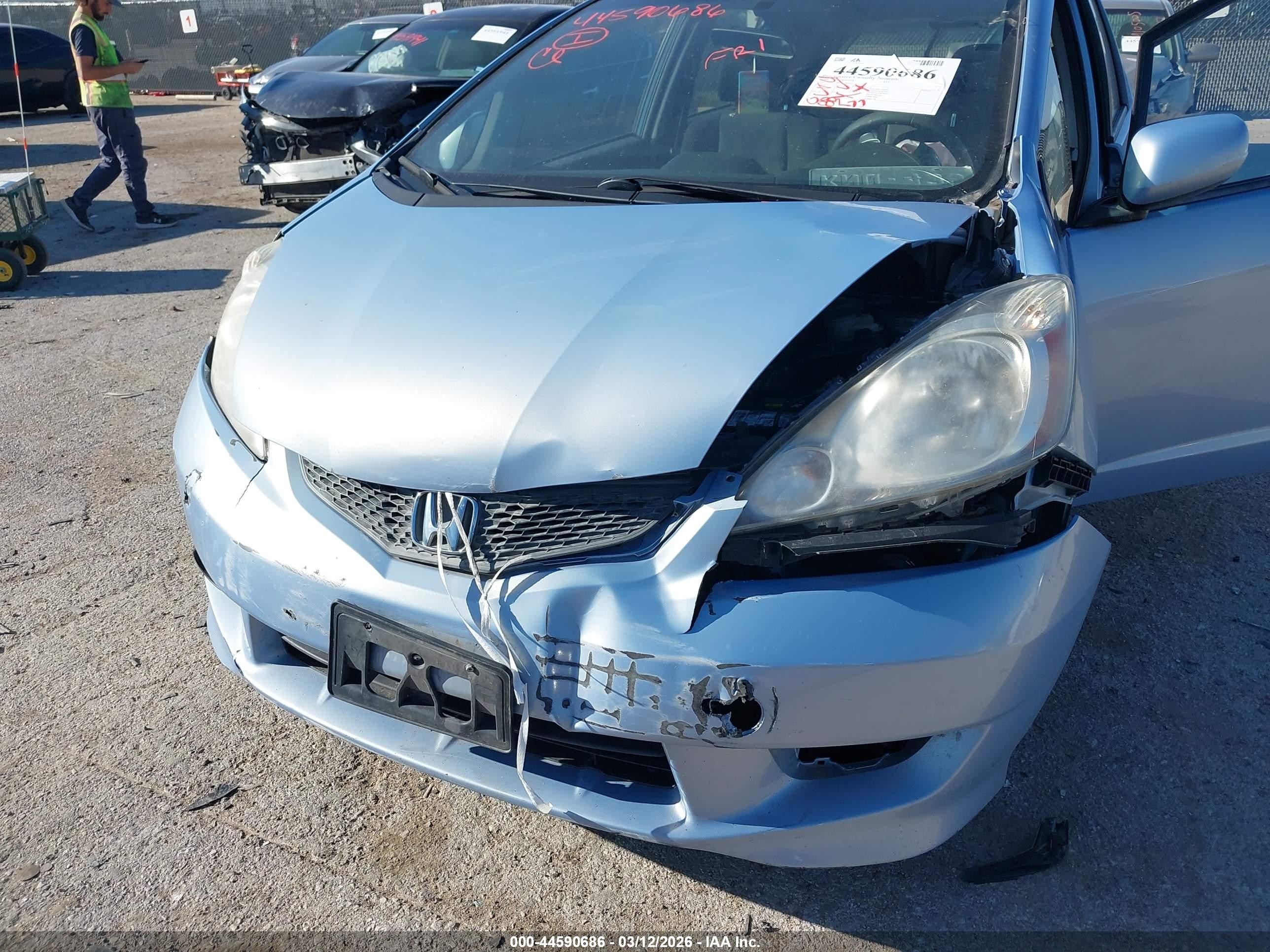 2009 Honda Fit Sport Blue vin: JHMGE88499C001017