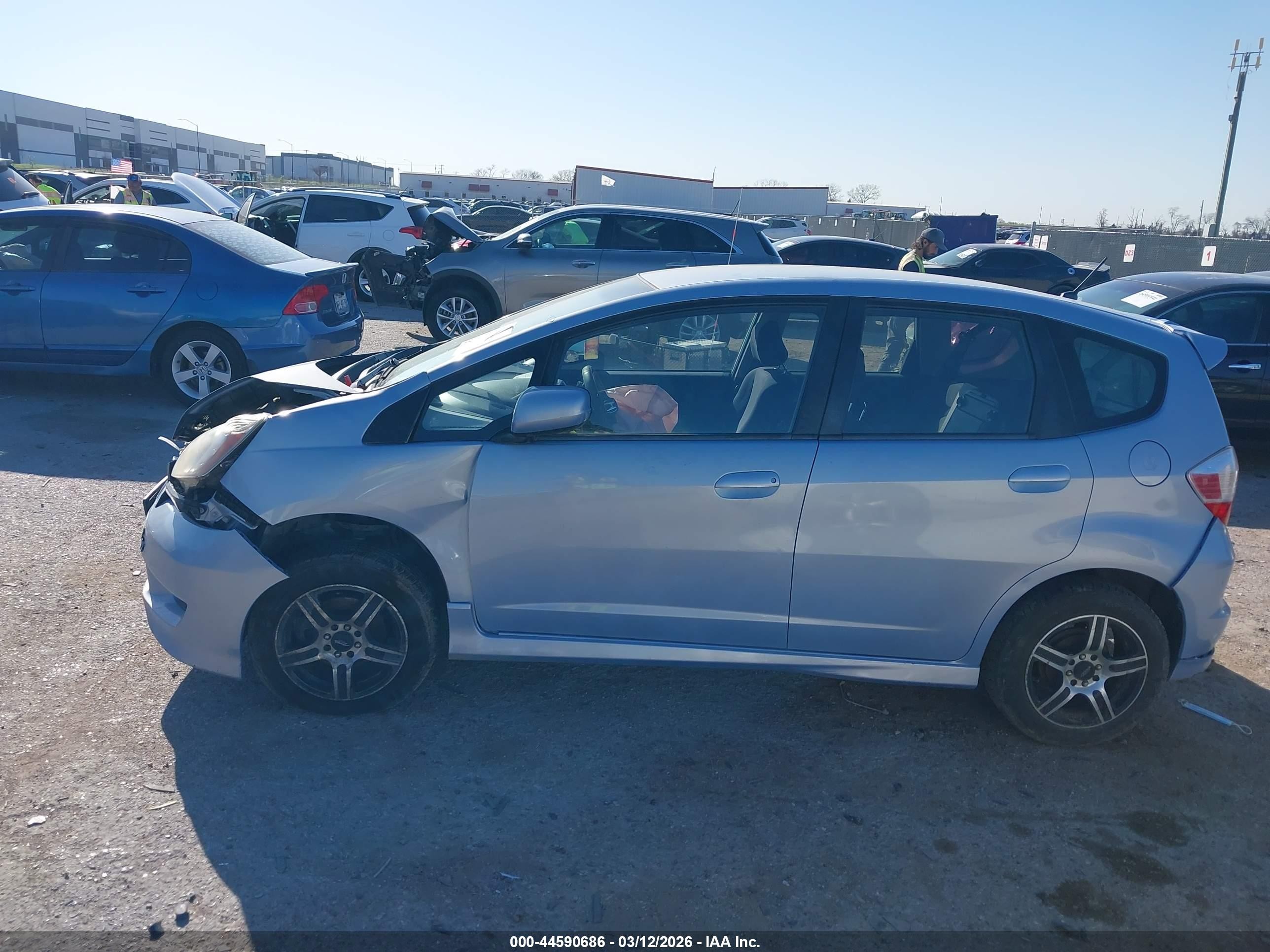 2009 Honda Fit Sport Blue vin: JHMGE88499C001017