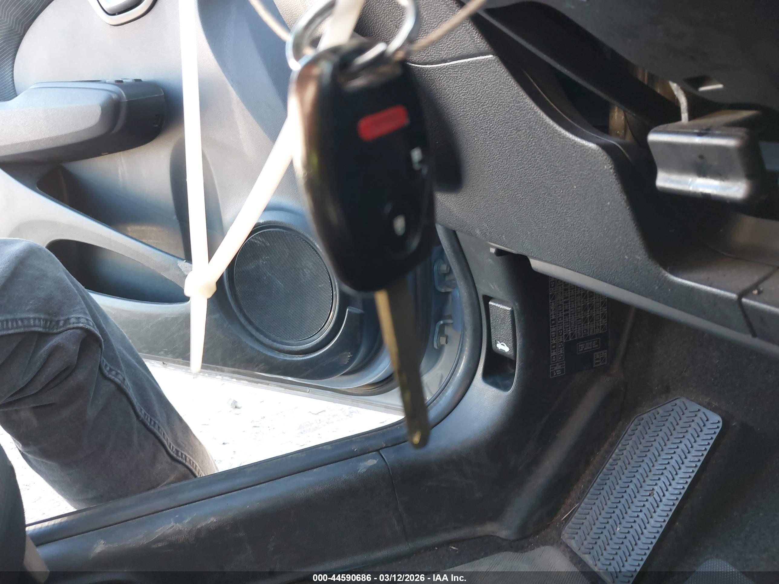 2009 Honda Fit Sport Blue vin: JHMGE88499C001017