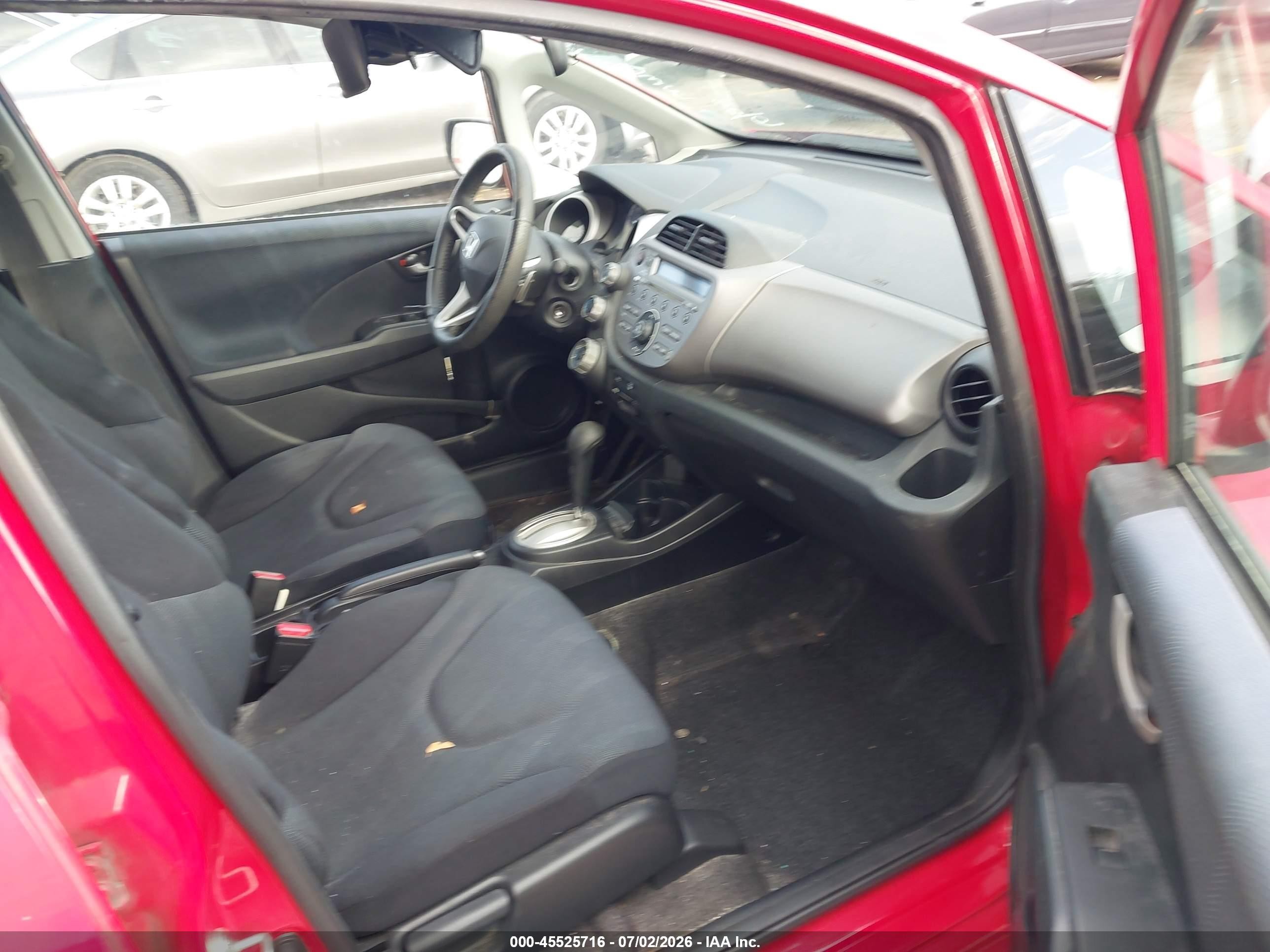2009 Honda Fit Sport Red vin: JHMGE88499S014369