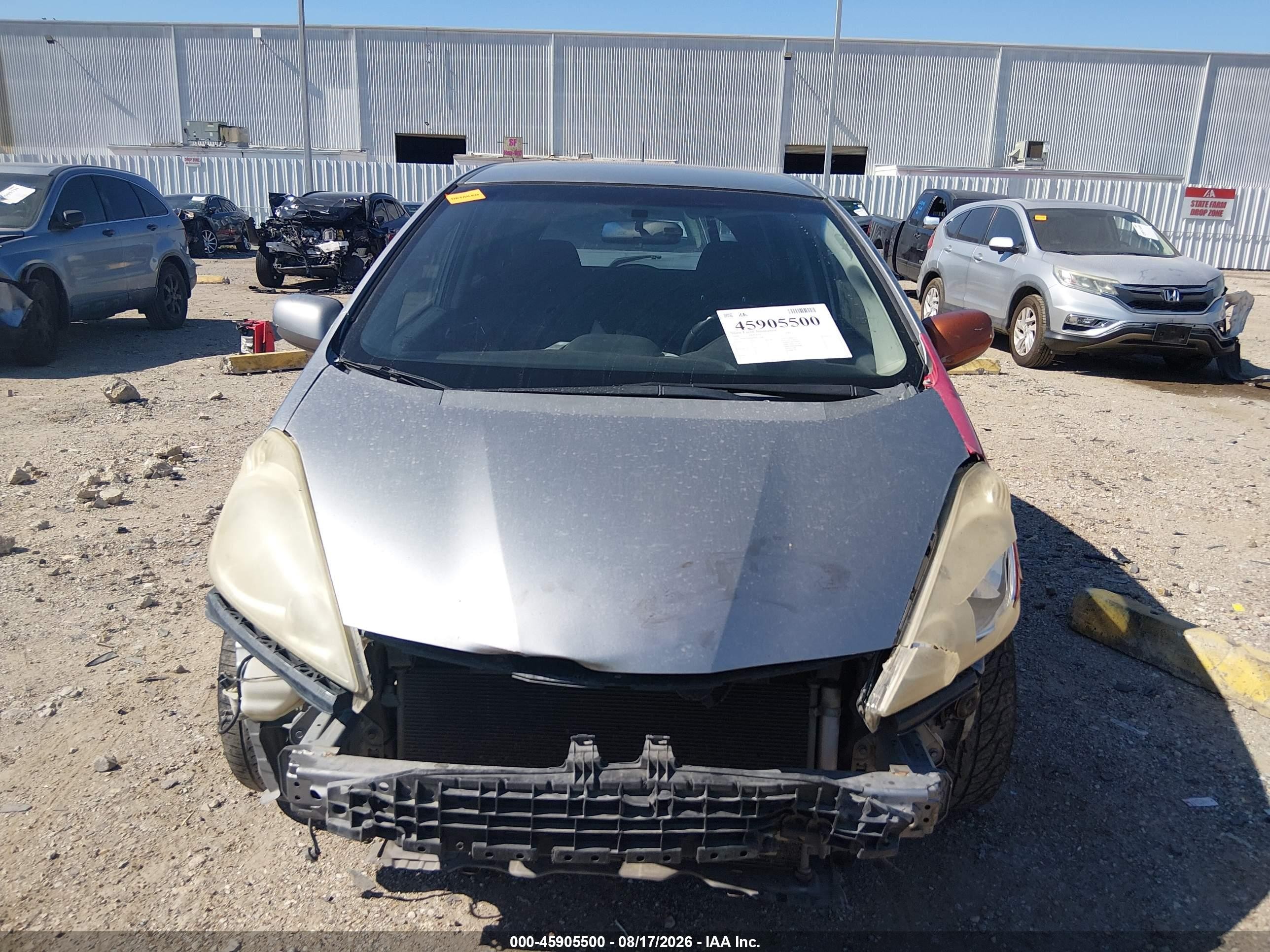 2009 Honda Fit Sport Silver vin: JHMGE88499S032368