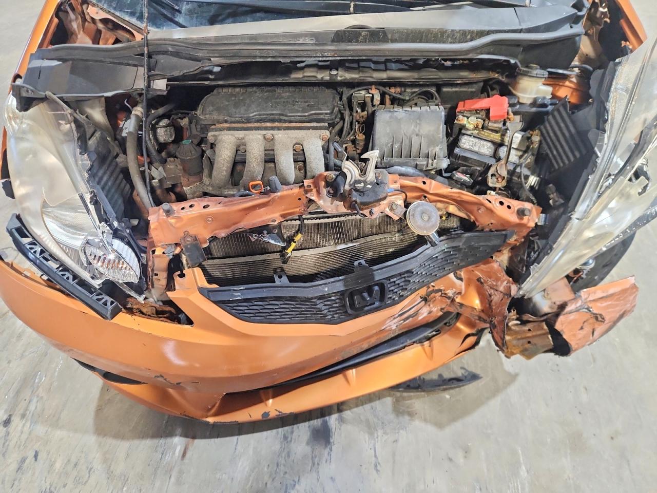 2009 Honda Fit Sport Orange vin: JHMGE88499S048490