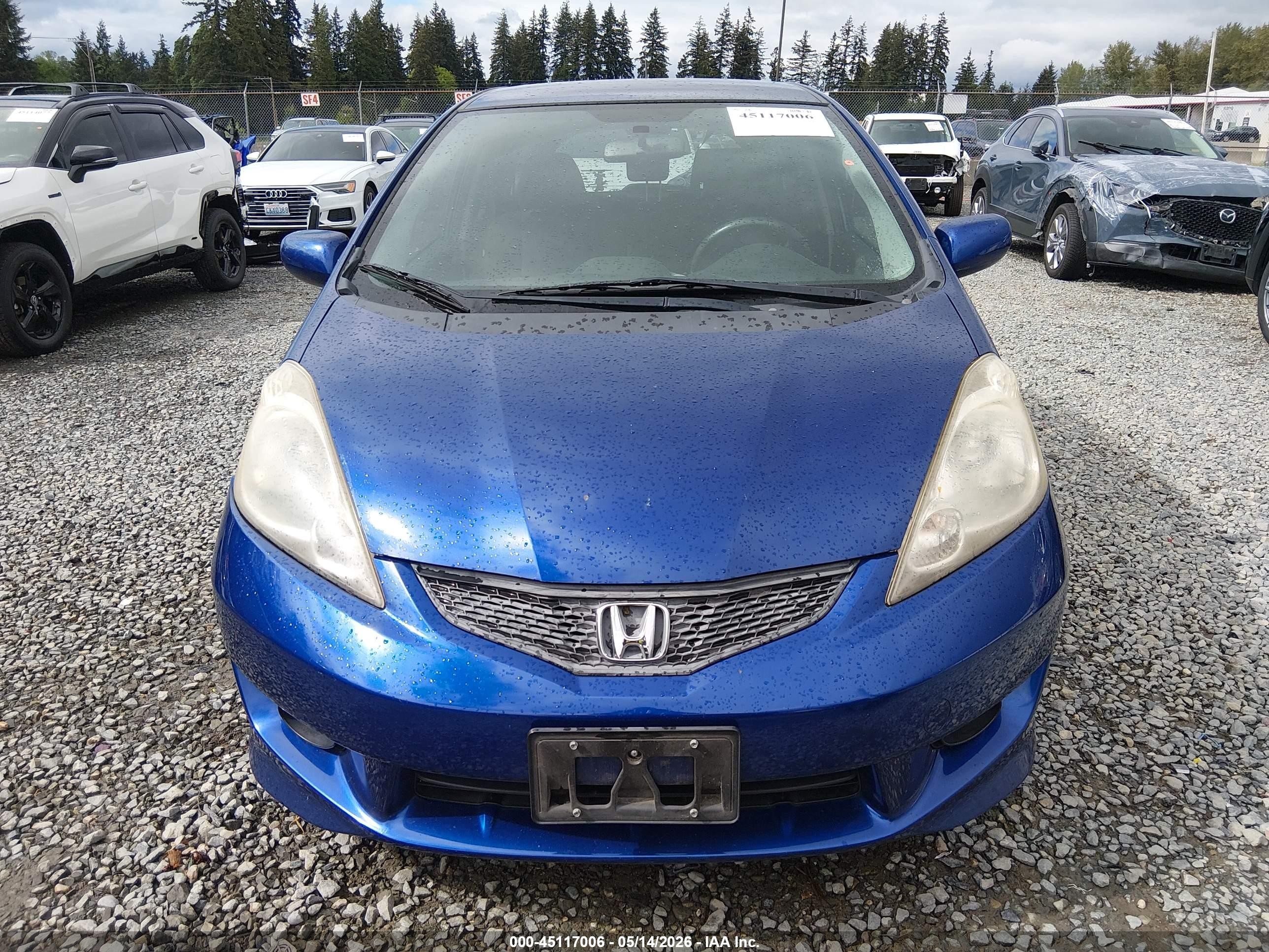 2009 Honda Fit Sport Blue vin: JHMGE884X9C006971