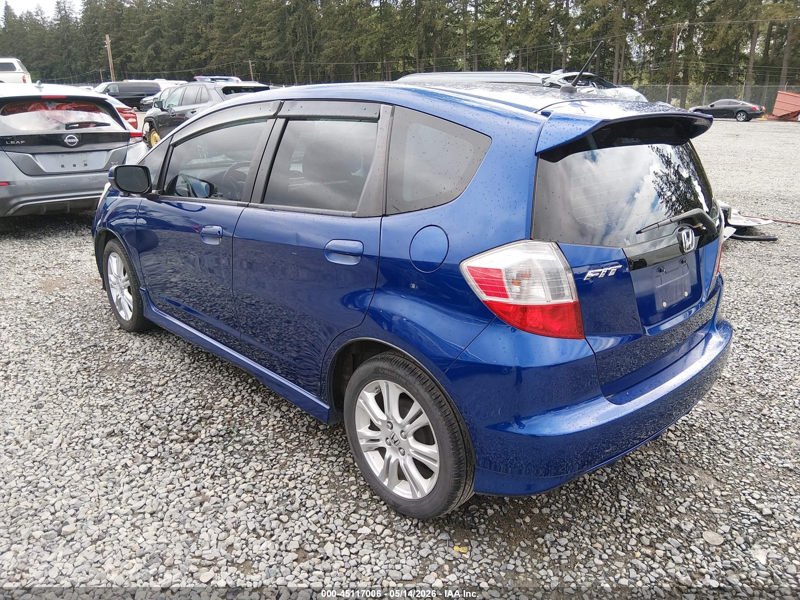 2009 Honda Fit Sport Blue vin: JHMGE884X9C006971