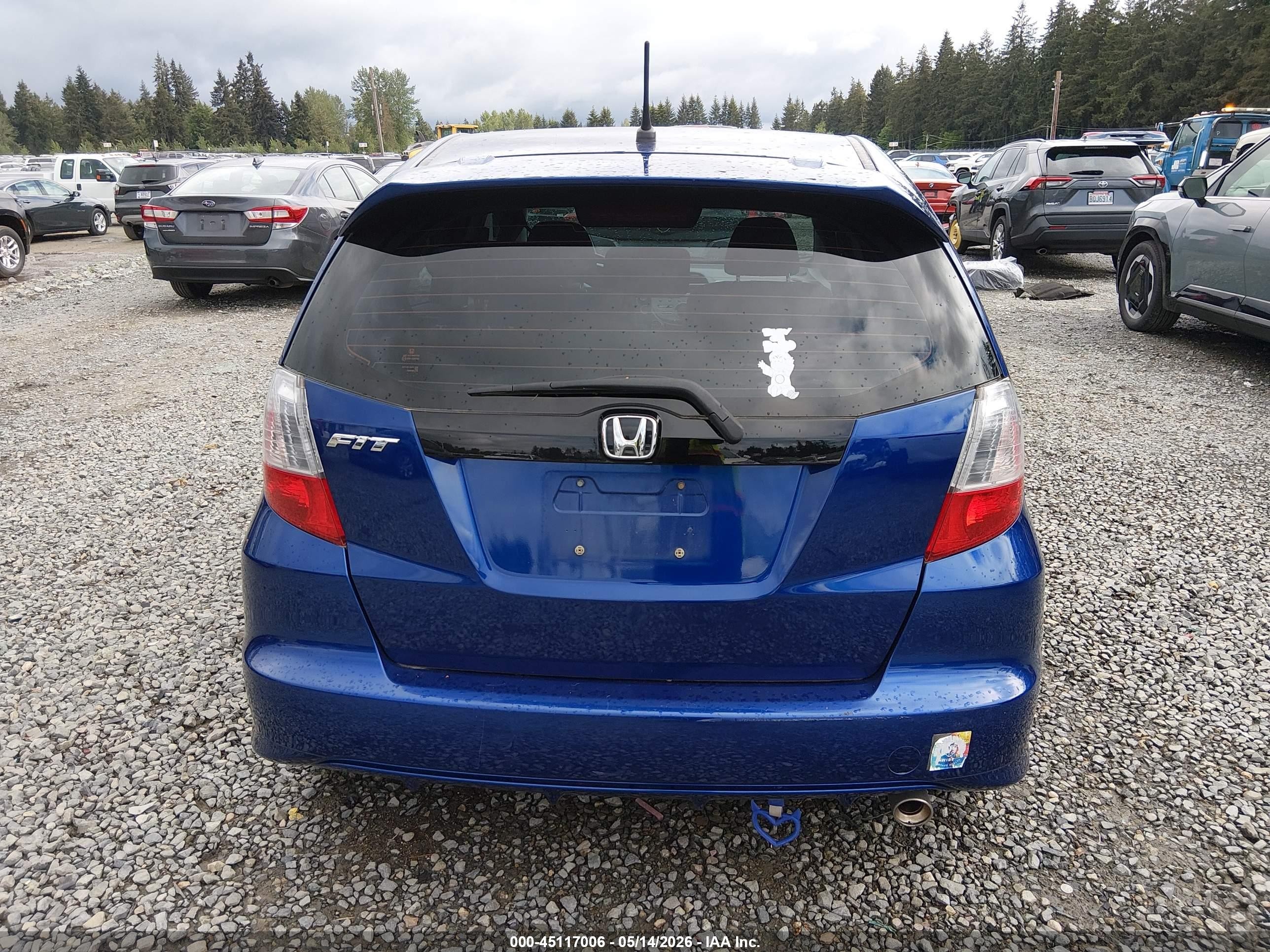2009 Honda Fit Sport Blue vin: JHMGE884X9C006971