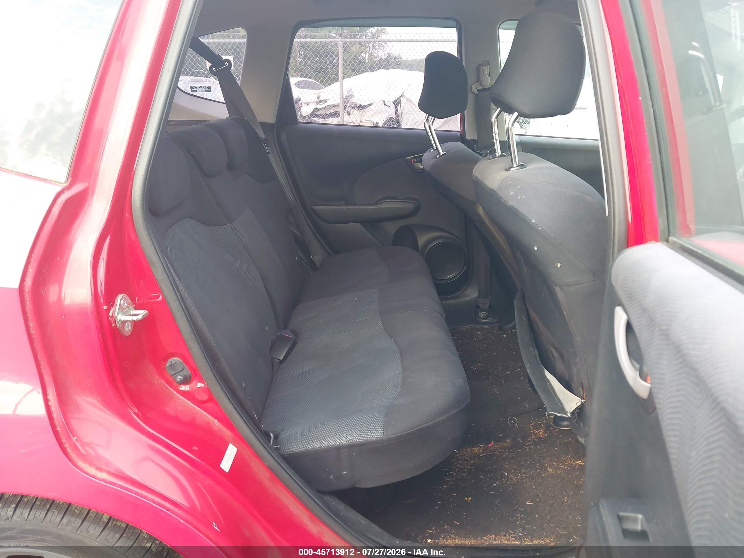 2009 Honda Fit Sport Red vin: JHMGE884X9S036574