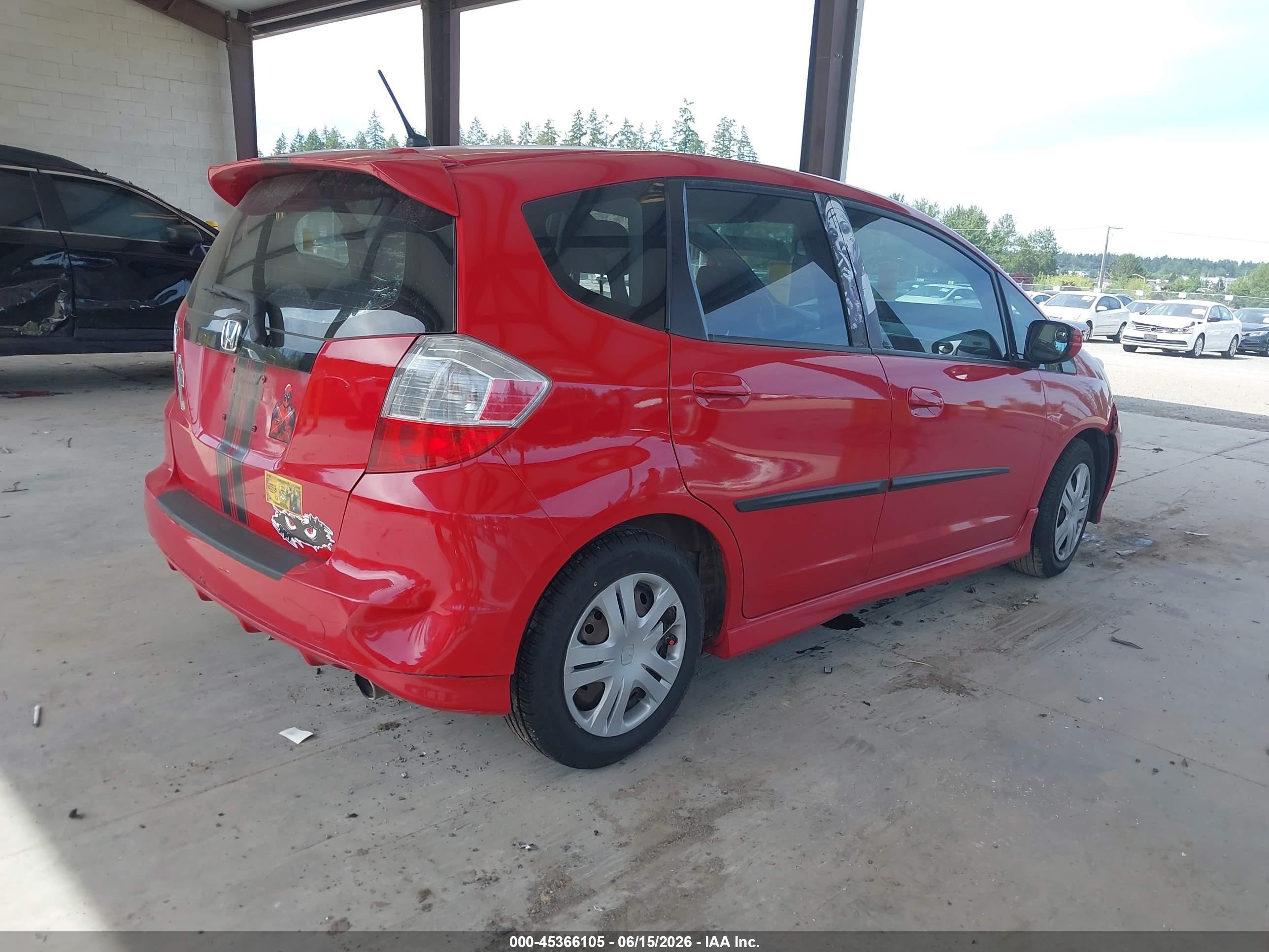 2009 Honda Fit Sport Красный vin: JHMGE884X9S053214
