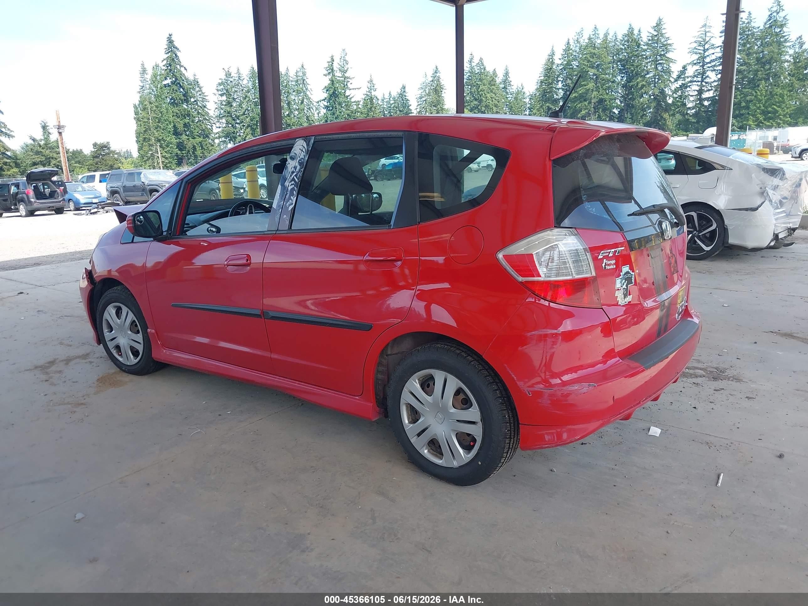 2009 Honda Fit Sport Красный vin: JHMGE884X9S053214