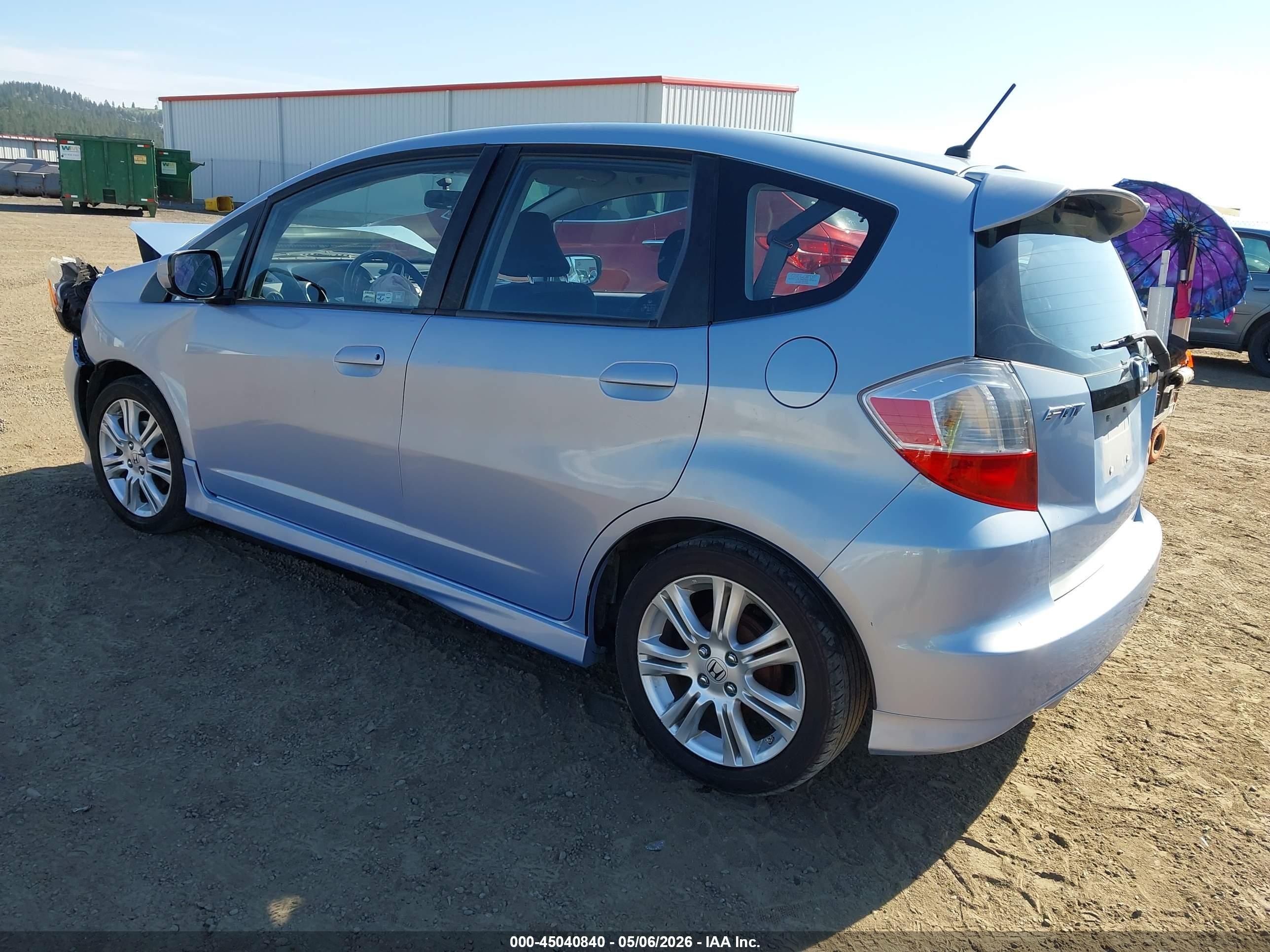 2009 Honda Fit Sport Blue vin: JHMGE884X9S056307