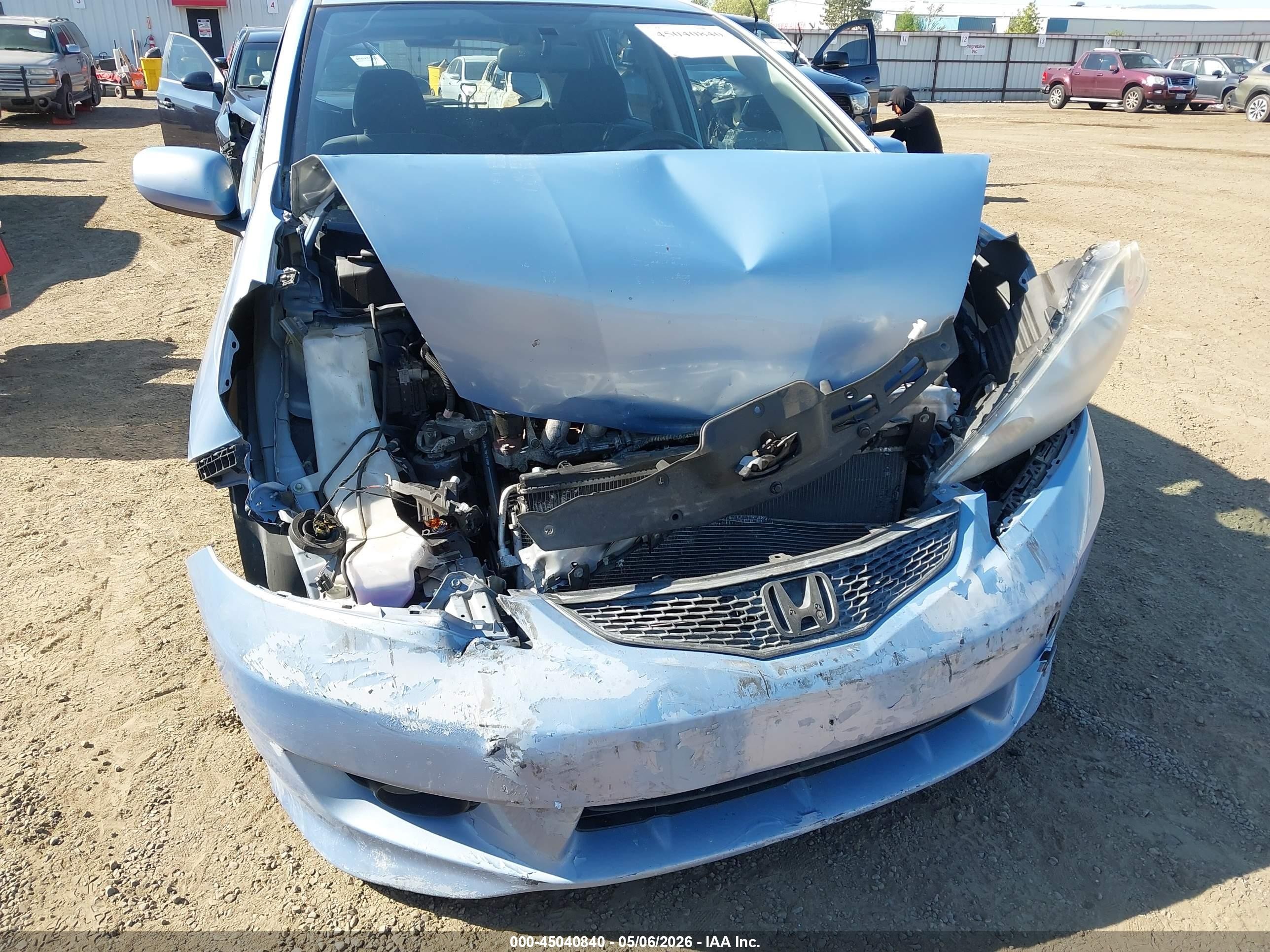 2009 Honda Fit Sport Blue vin: JHMGE884X9S056307