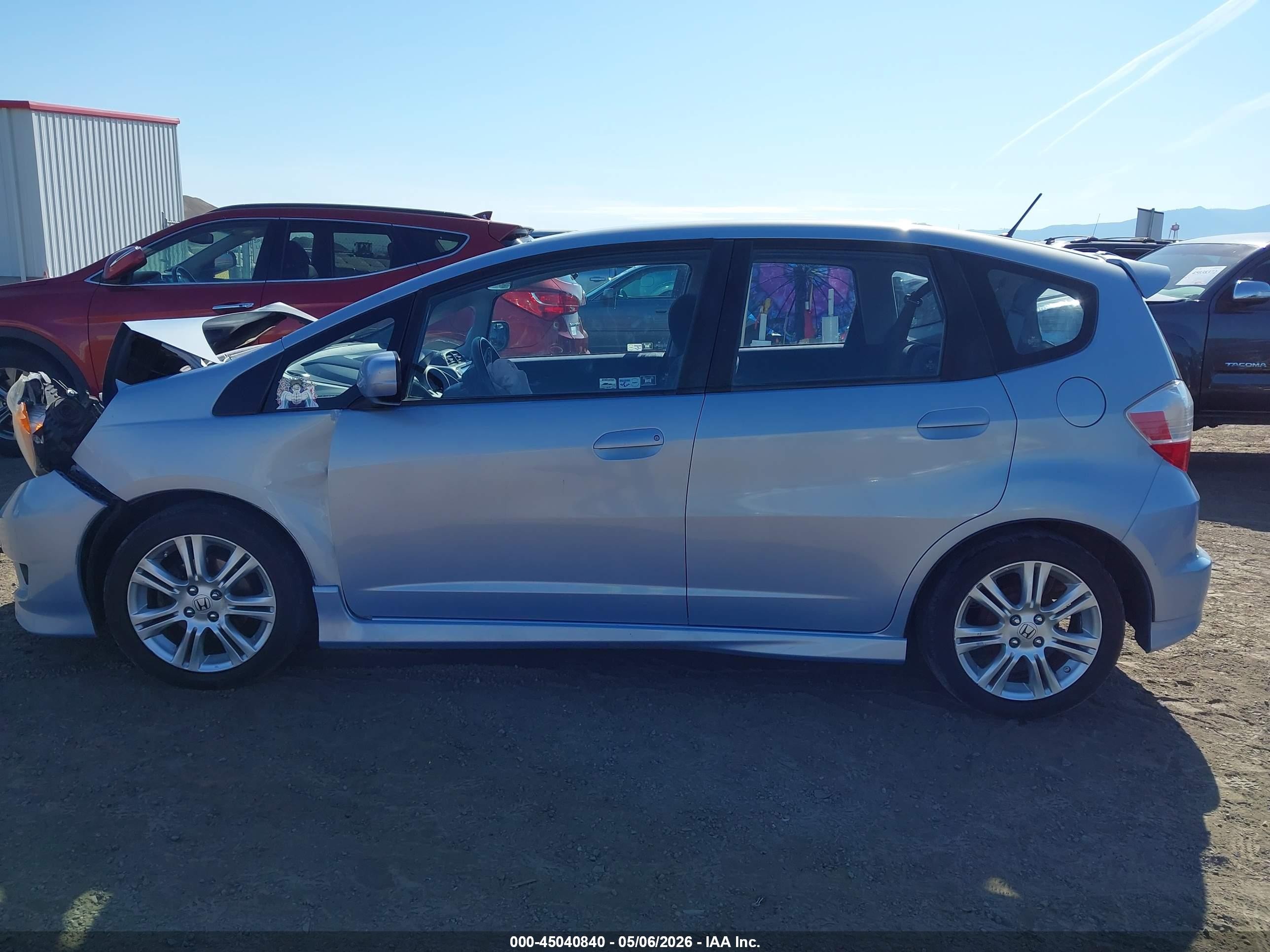 2009 Honda Fit Sport Blue vin: JHMGE884X9S056307