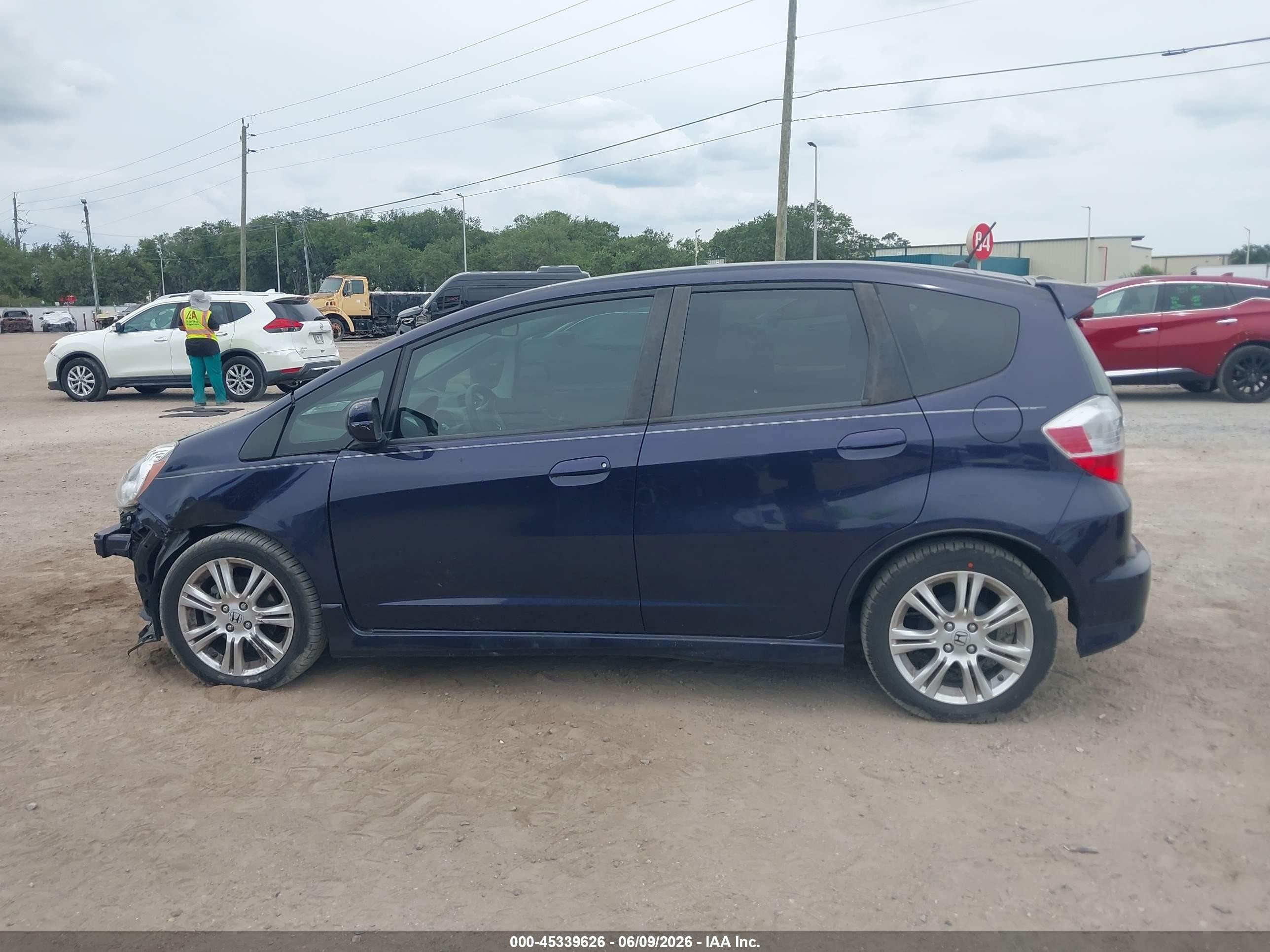 2009 Honda Fit Sport Navy vin: JHMGE884X9S065721