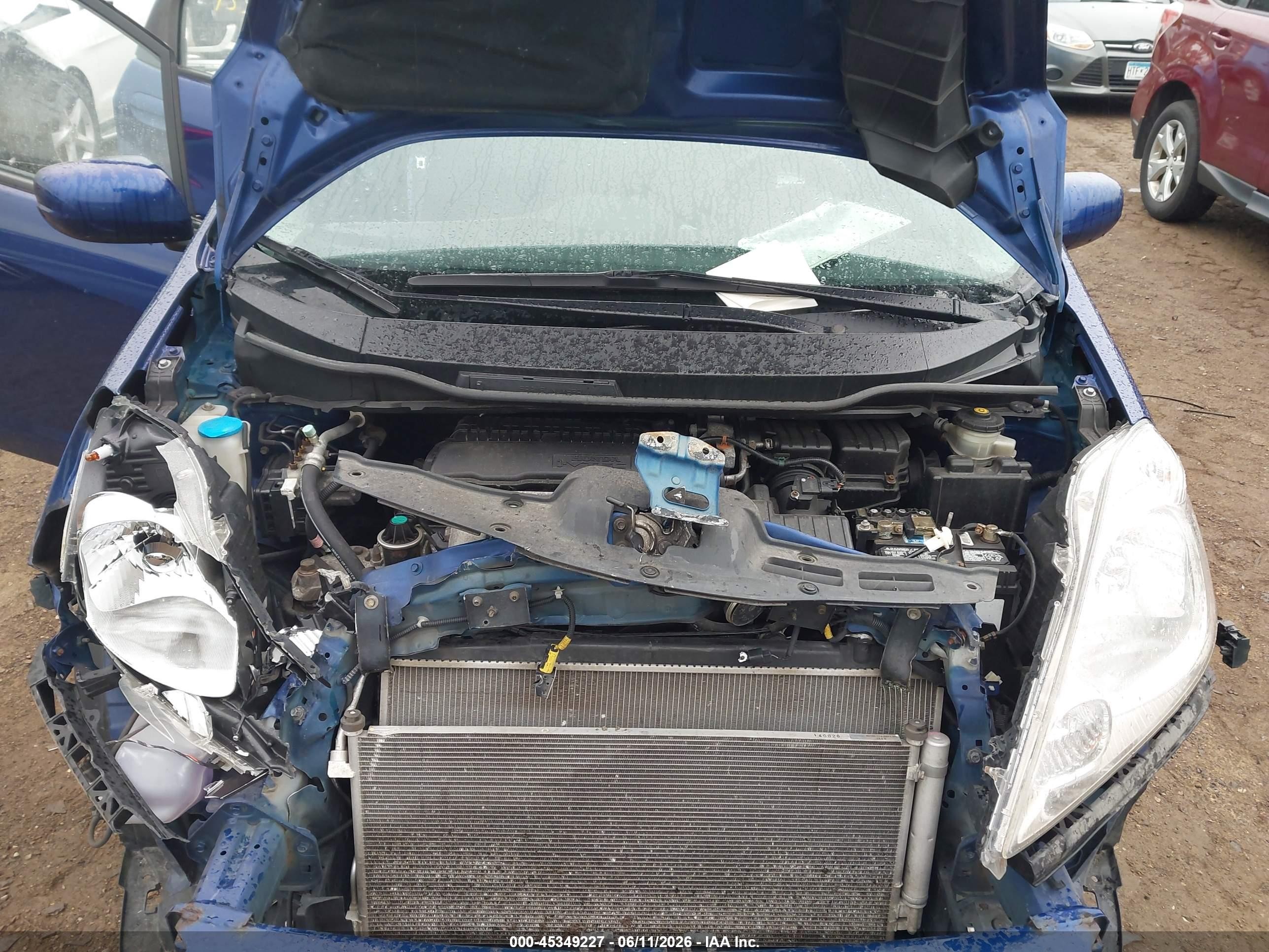 2009 Honda Fit Sport Blue vin: JHMGE88609S008204