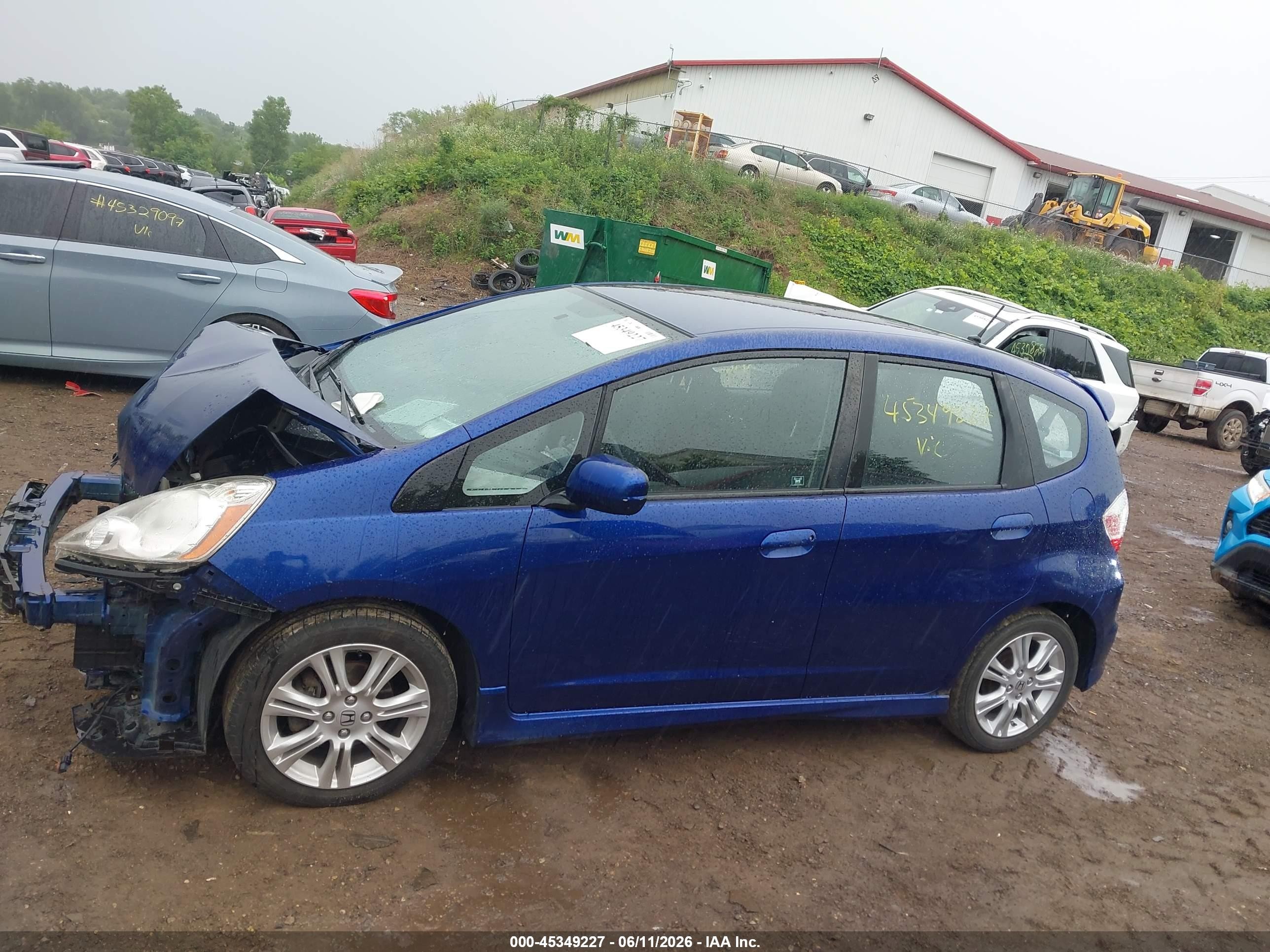2009 Honda Fit Sport Blue vin: JHMGE88609S008204