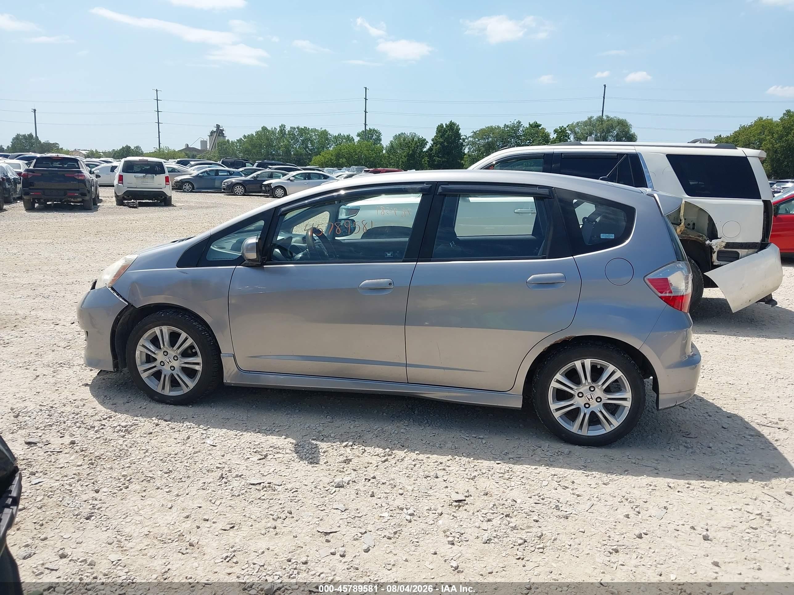 2009 Honda Fit Sport Gray vin: JHMGE88619S059209