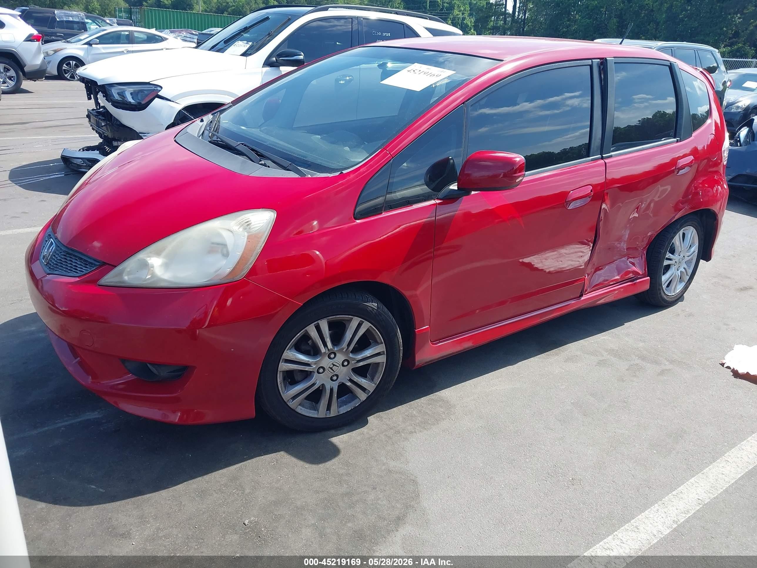 2009 Honda Fit Sport Red vin: JHMGE88649S000039
