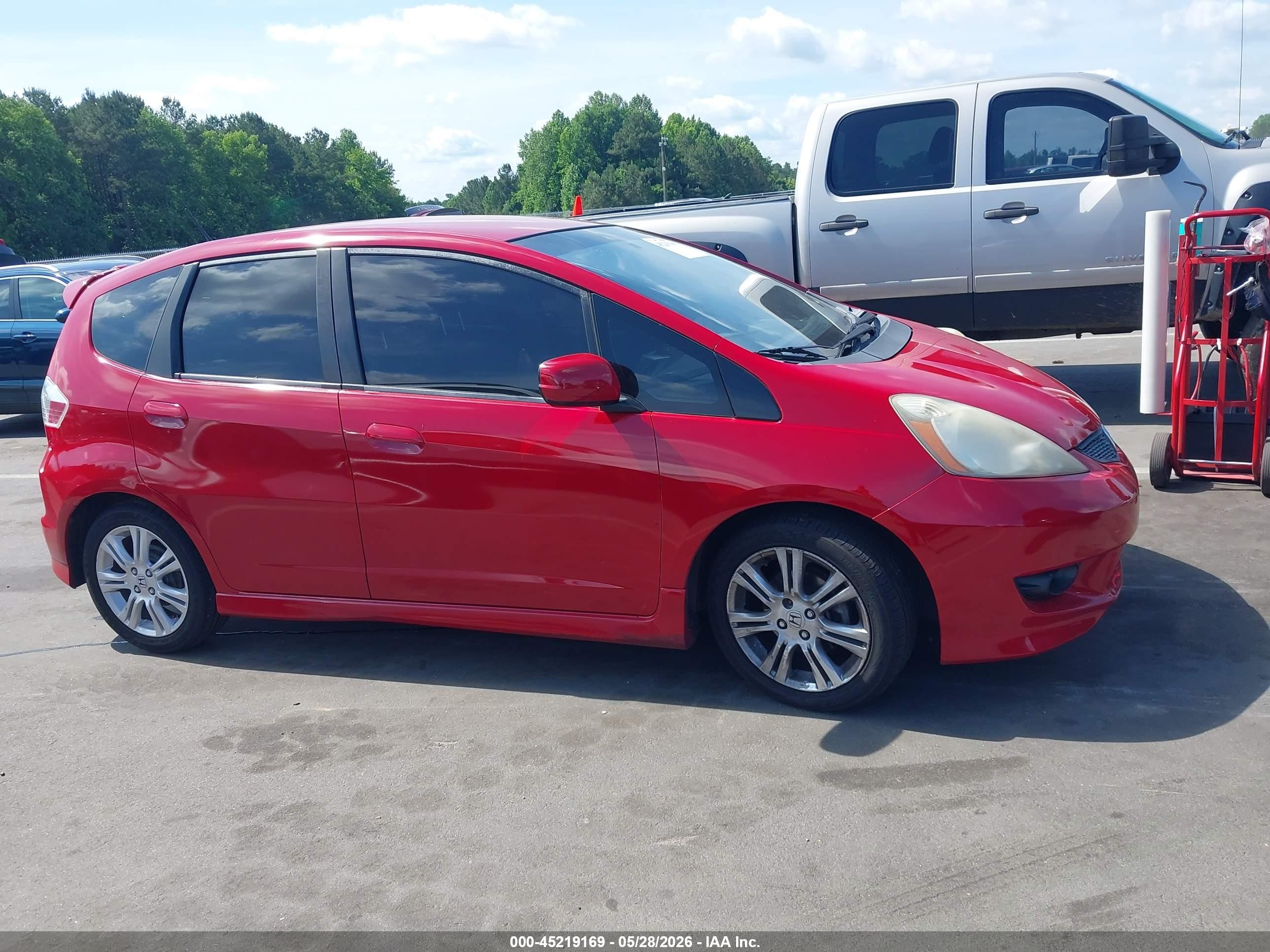 2009 Honda Fit Sport Red vin: JHMGE88649S000039