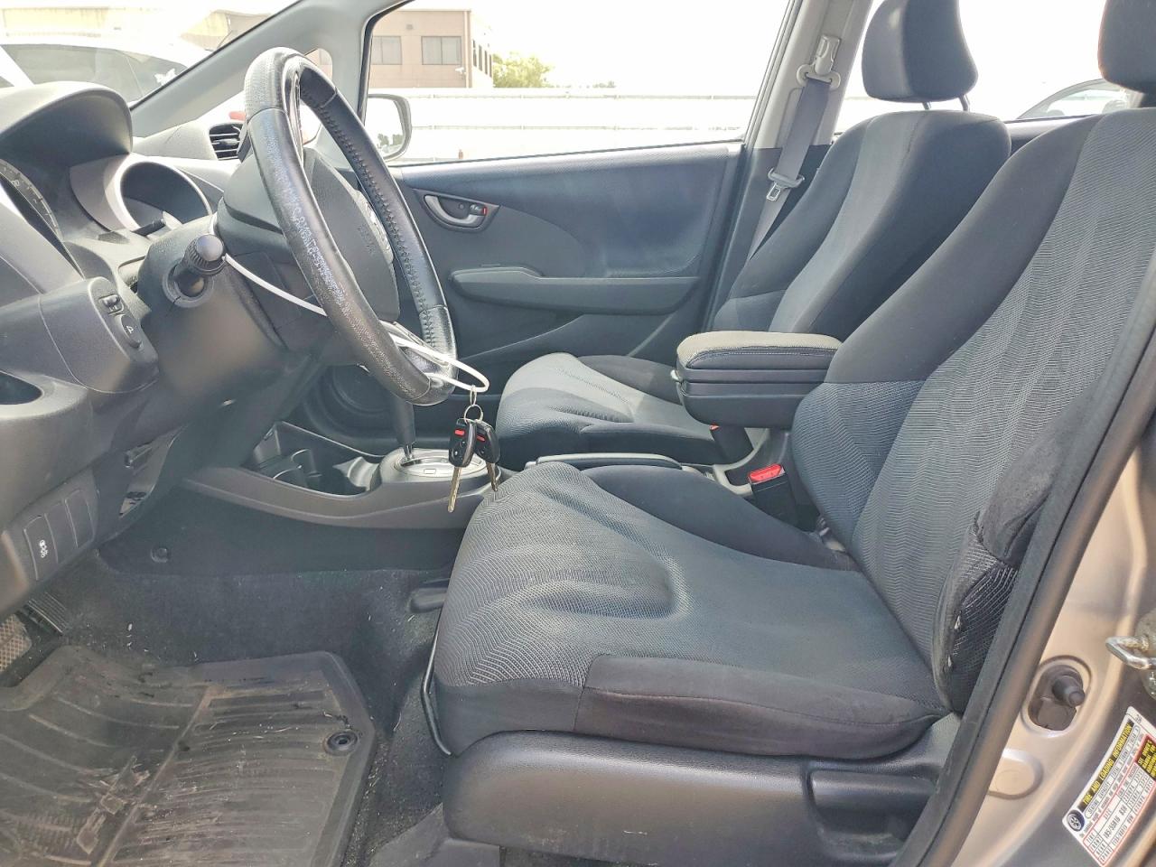 2009 Honda Fit Sport Silver vin: JHMGE88649S006522