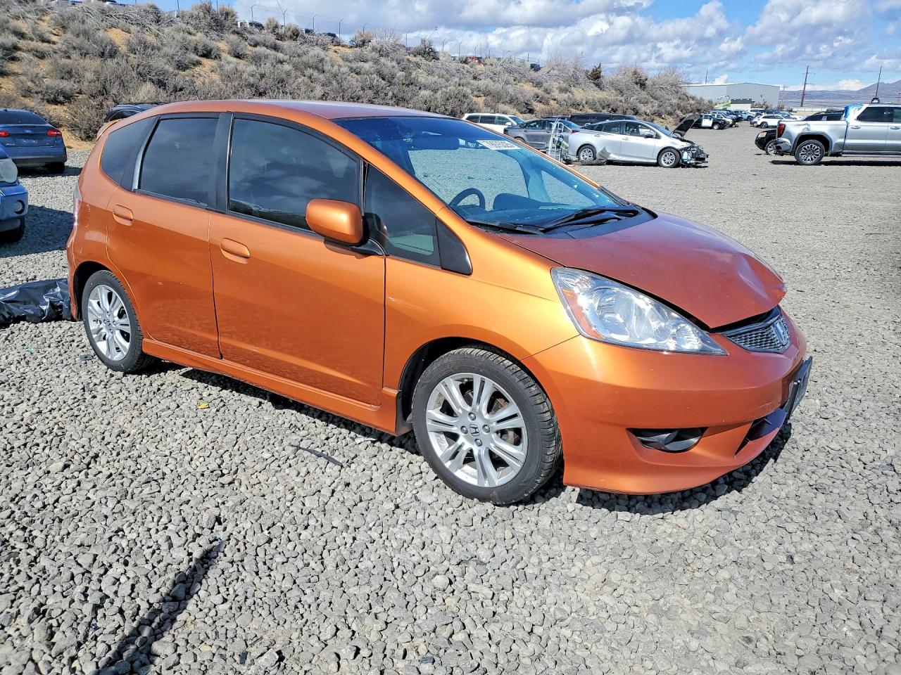 2009 Honda Fit Sport Orange vin: JHMGE88659S044180