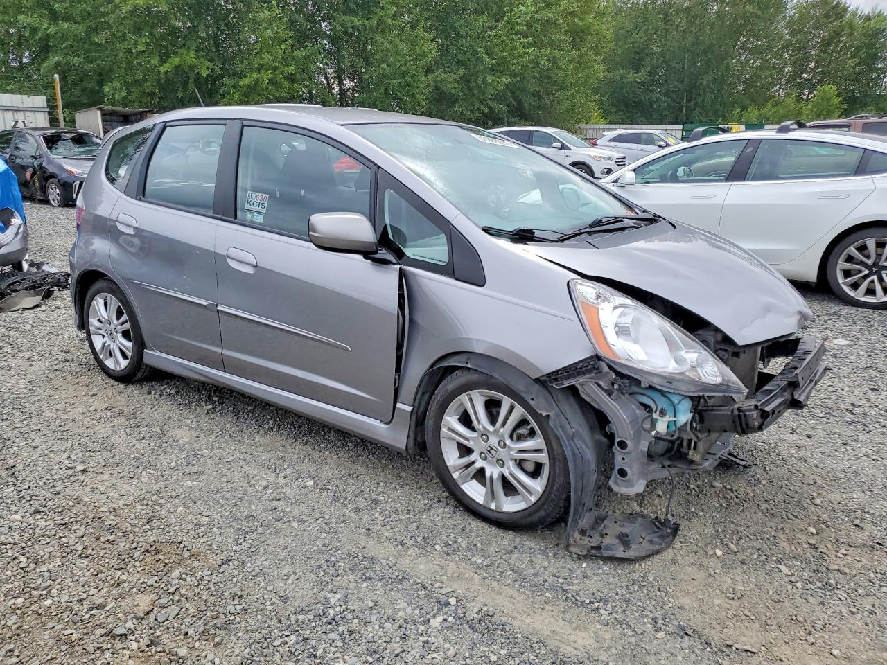 2009 Honda Fit Sport Silver vin: JHMGE88669S006554