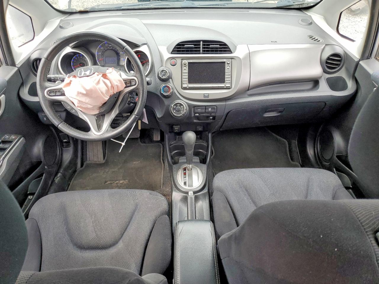 2009 Honda Fit Sport Silver vin: JHMGE88669S006554