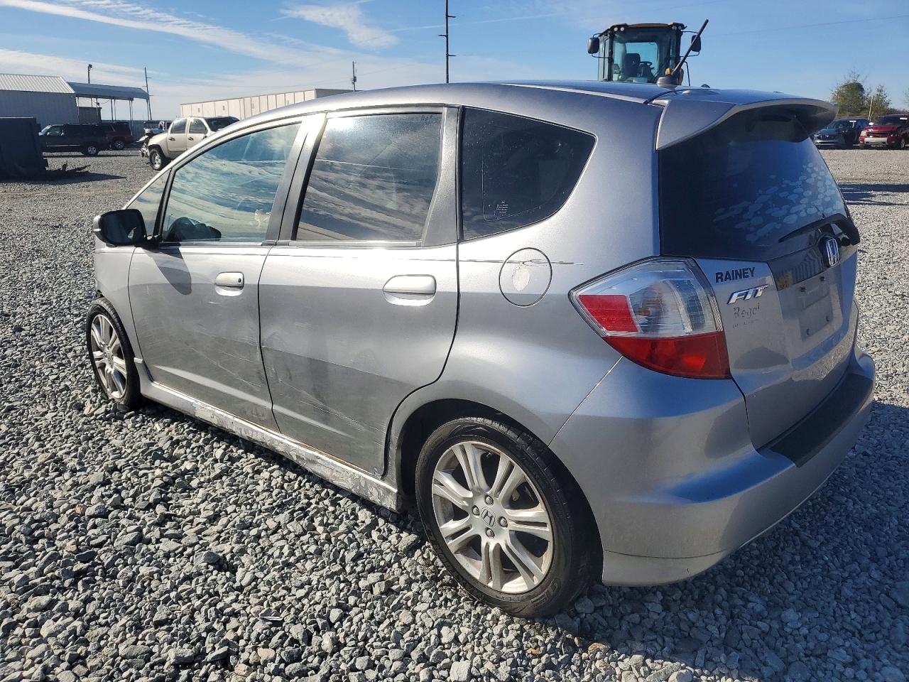 2009 Honda Fit Sport Silver vin: JHMGE88669S020583
