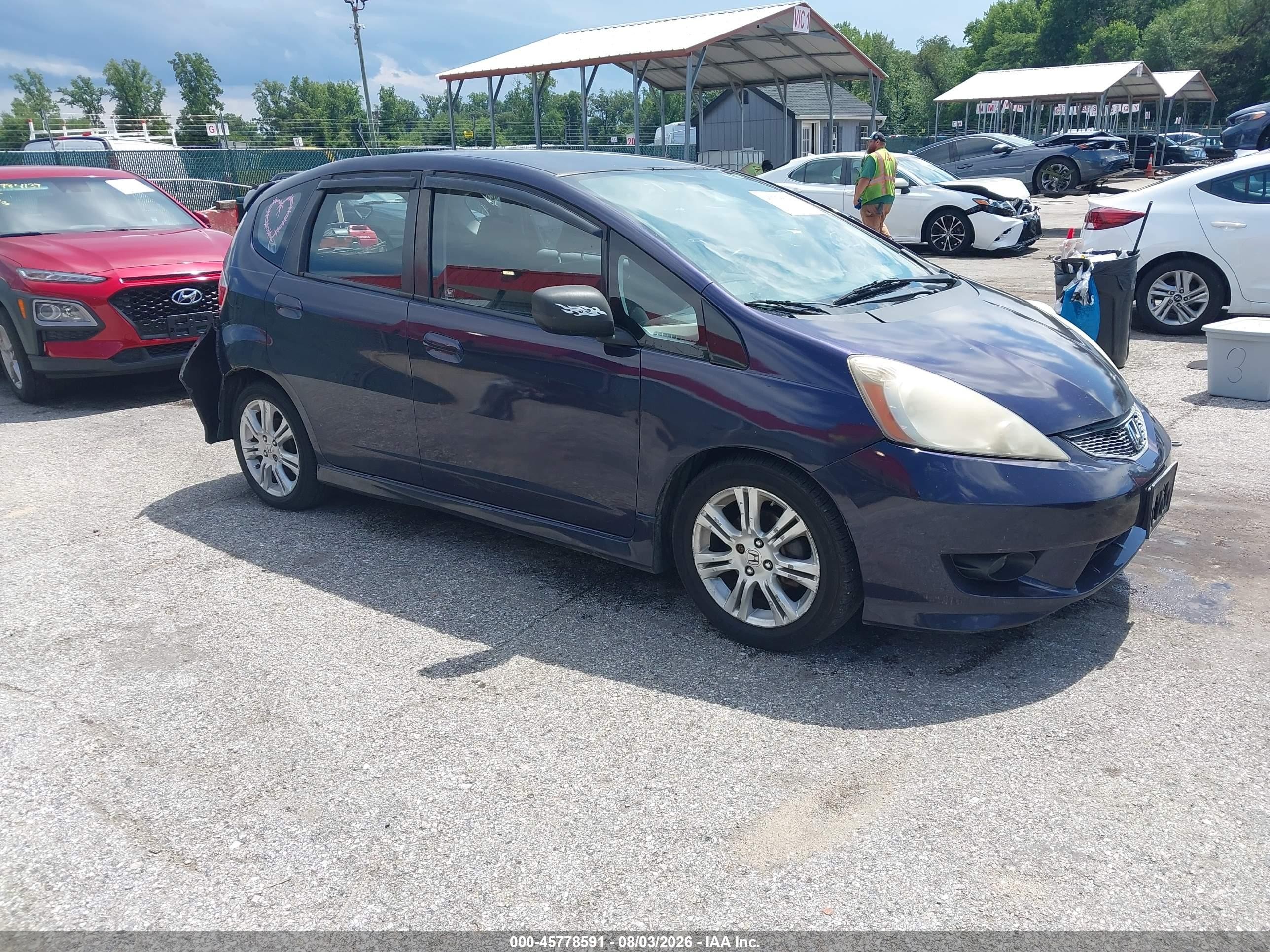 2009 Honda Fit Sport Purple vin: JHMGE88669S073638
