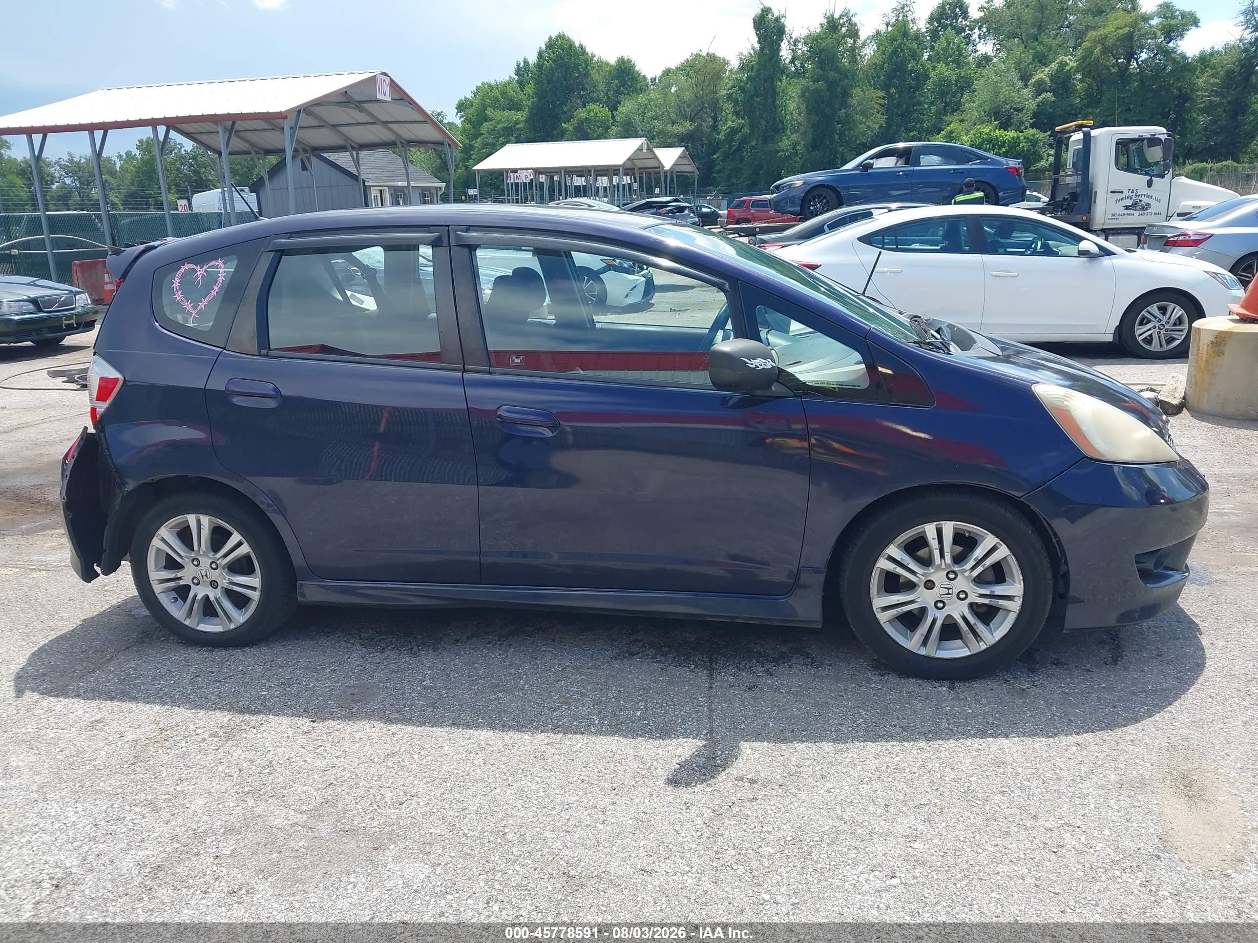 2009 Honda Fit Sport Purple vin: JHMGE88669S073638