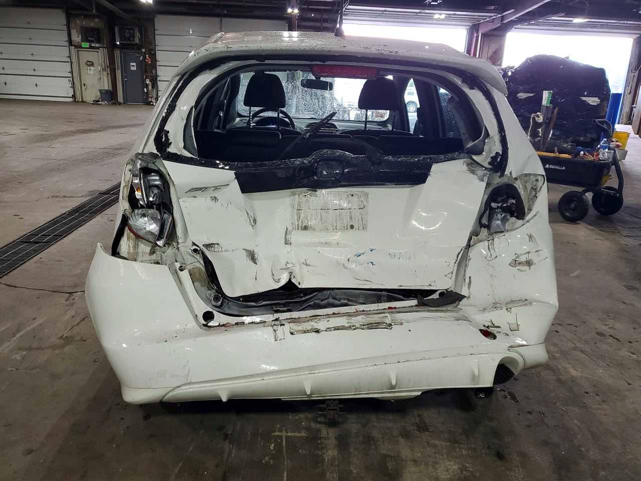 2009 Honda Fit Sport White vin: JHMGE88679S051776