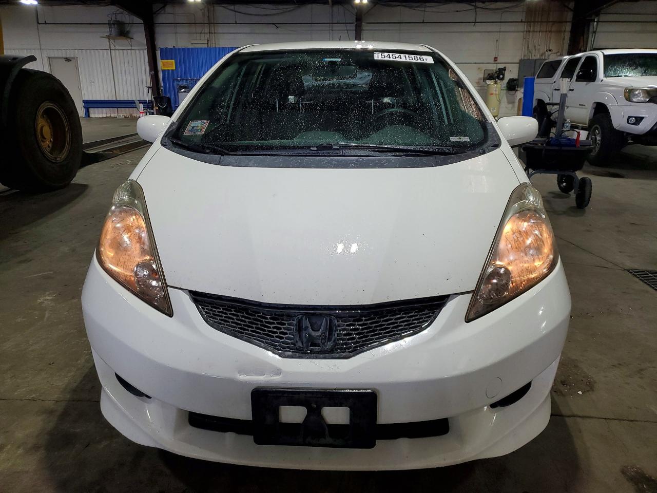 2009 Honda Fit Sport White vin: JHMGE88679S051776