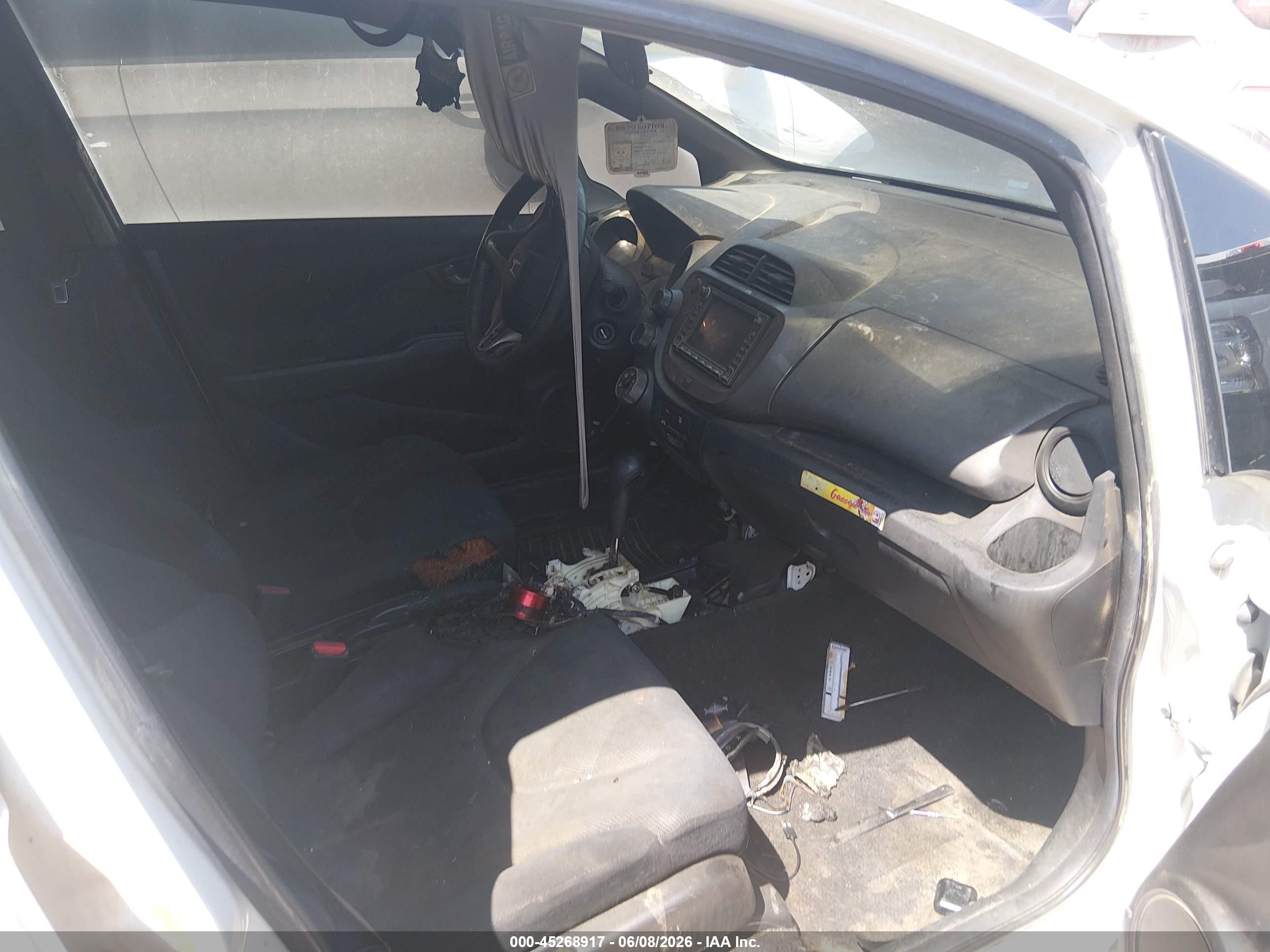2009 Honda Fit Sport Белый vin: JHMGE88689S023808