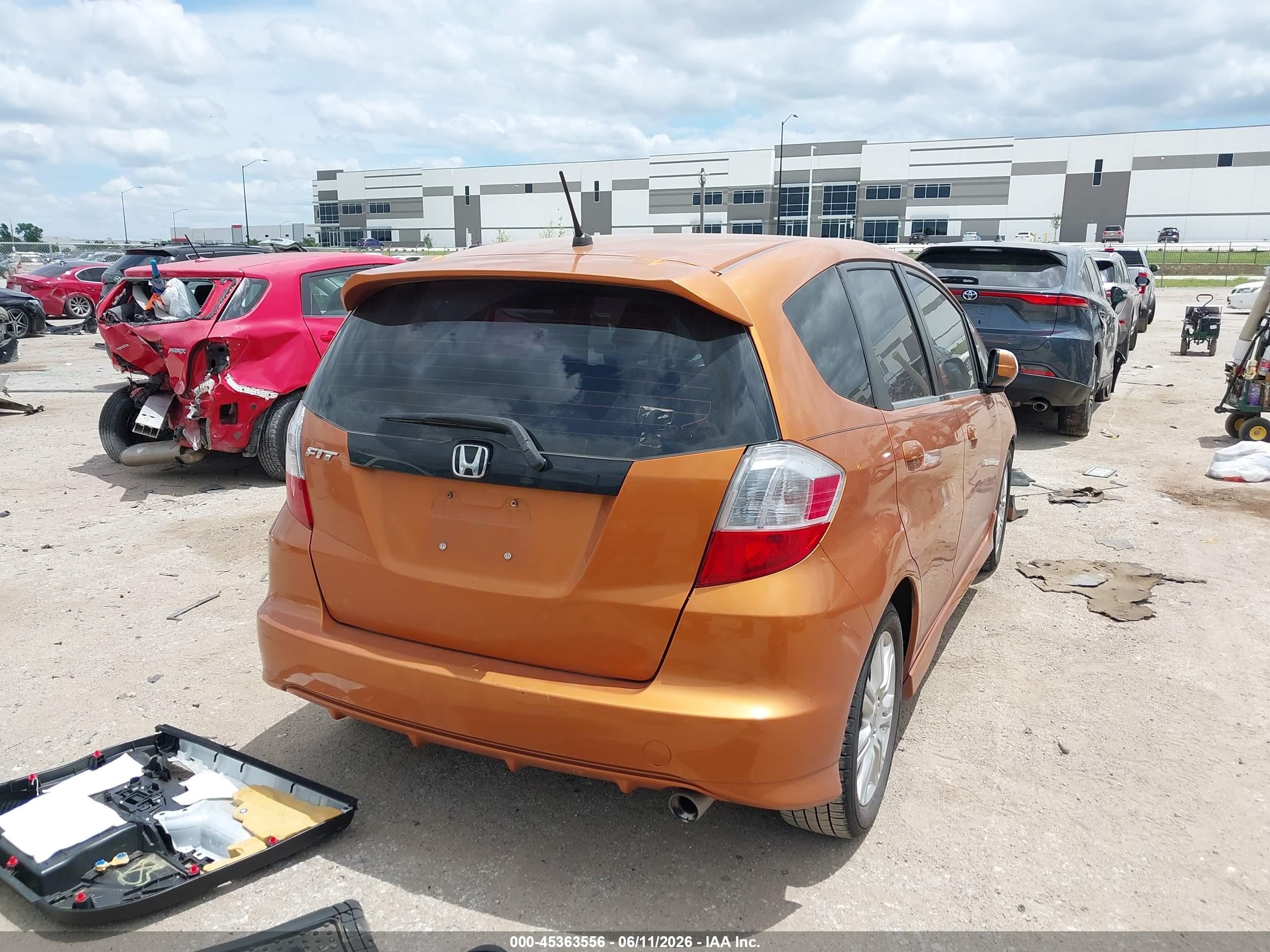 2009 Honda Fit Sport Orange vin: JHMGE88699S016267