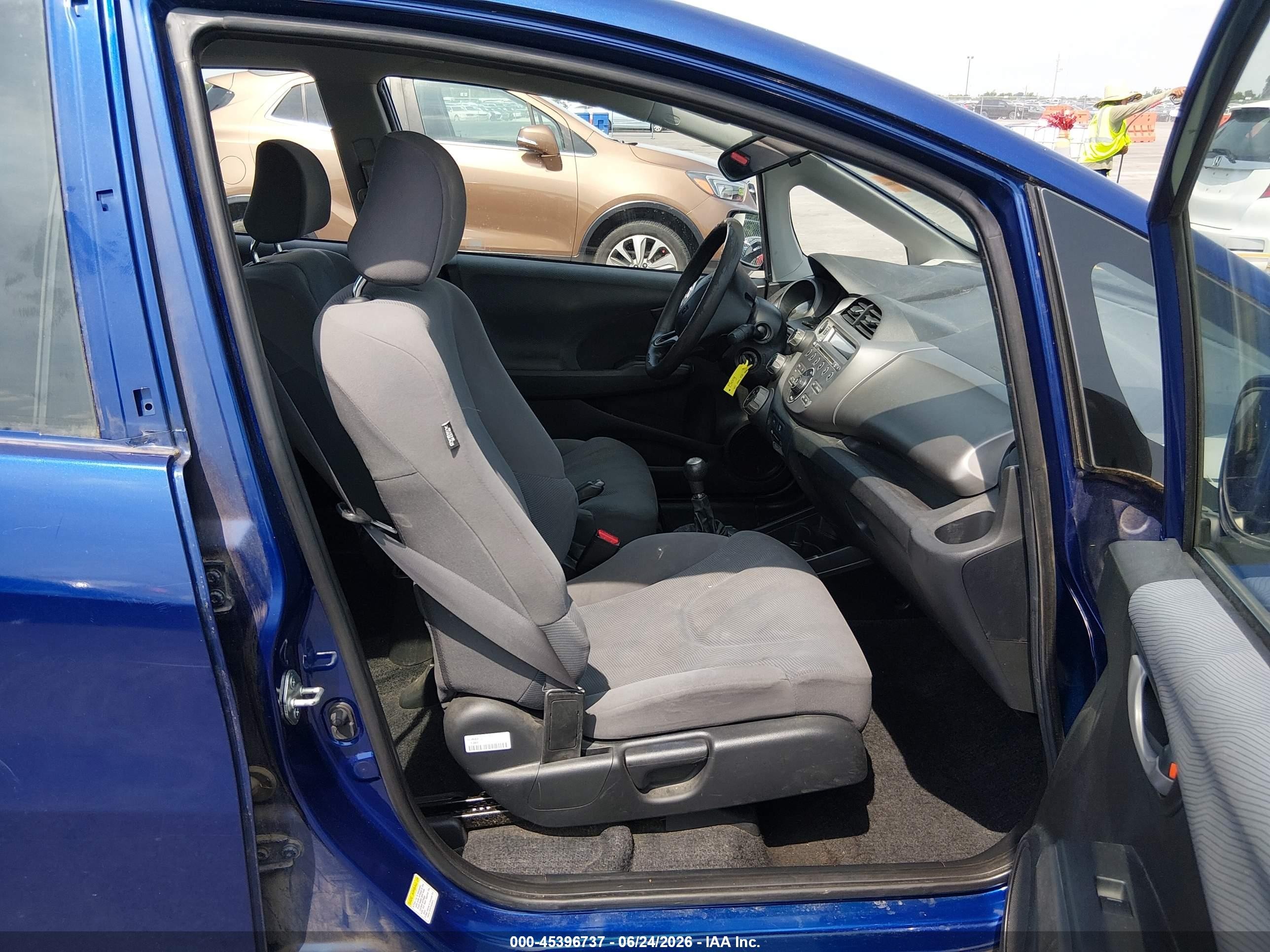2010 Honda Fit   Blue vin: JHMGE8G20AS014359