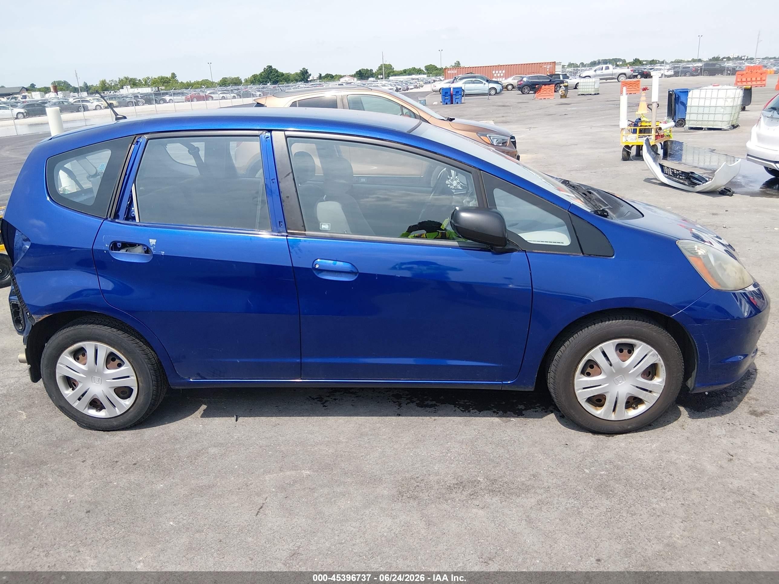 2010 Honda Fit   Blue vin: JHMGE8G20AS014359