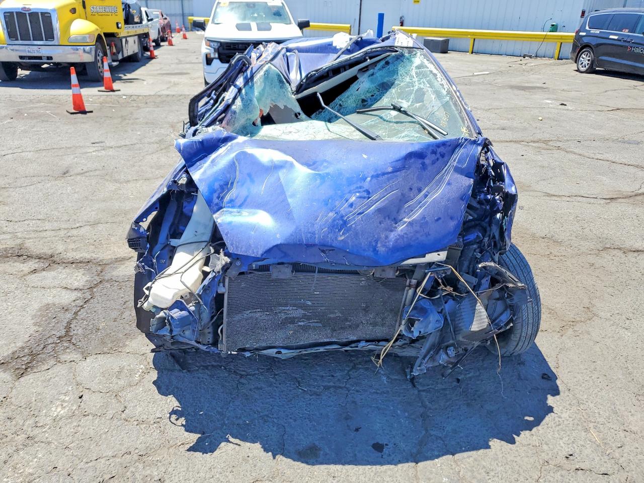 2010 Honda Fit Blue vin: JHMGE8G29AC023989