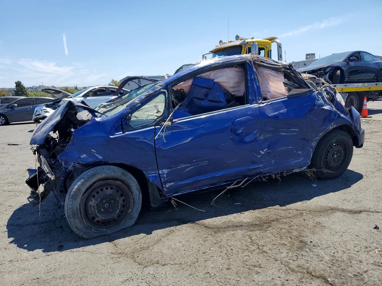 2010 Honda Fit Blue vin: JHMGE8G29AC023989