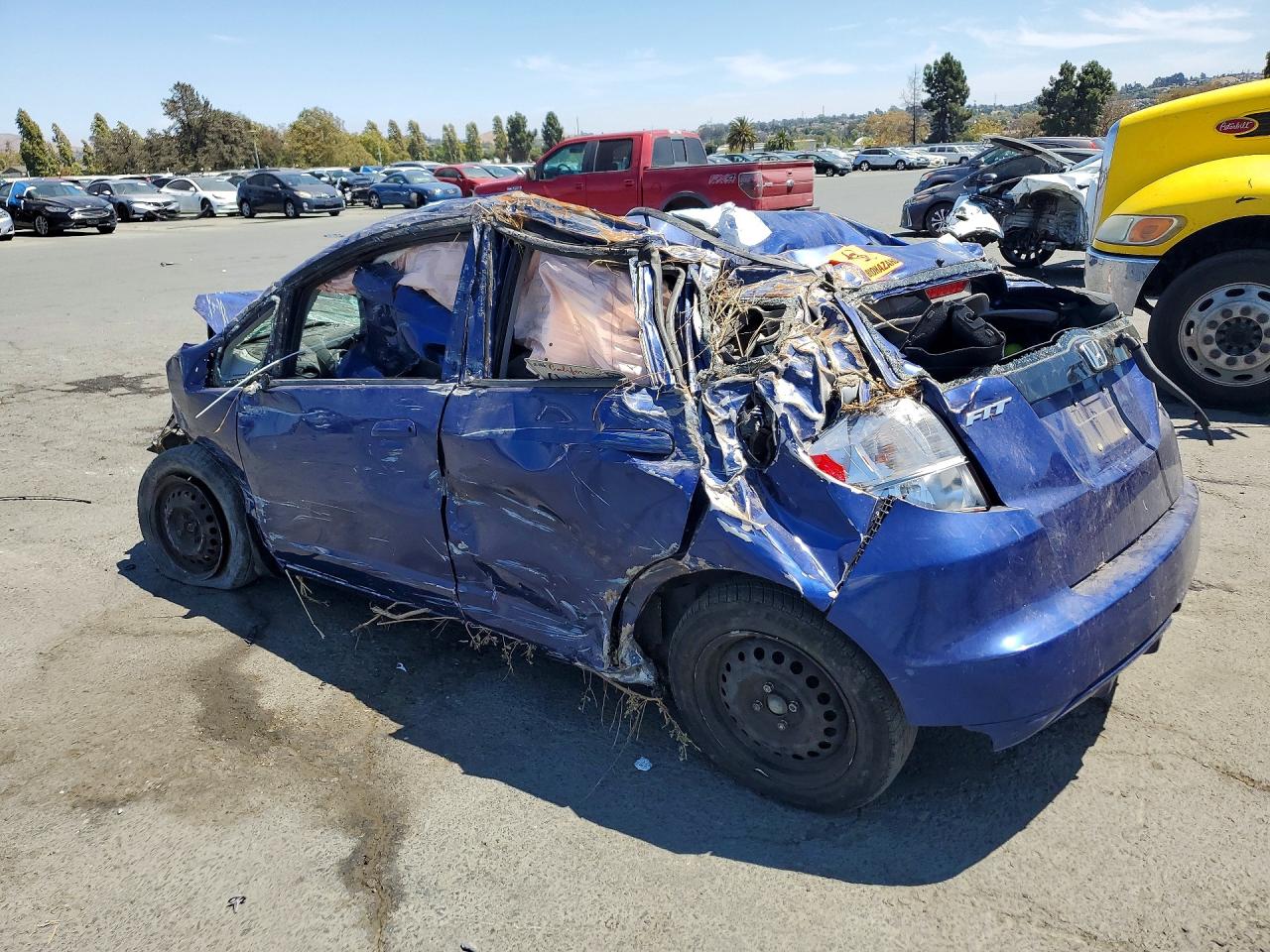 2010 Honda Fit Blue vin: JHMGE8G29AC023989