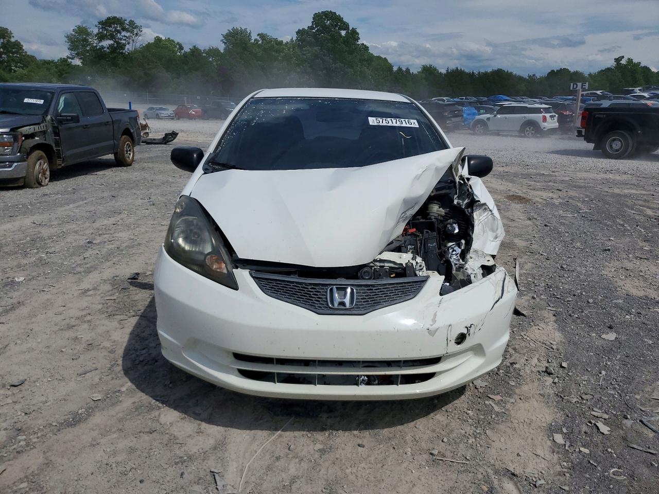 2010 Honda Fit White vin: JHMGE8G29AS000041