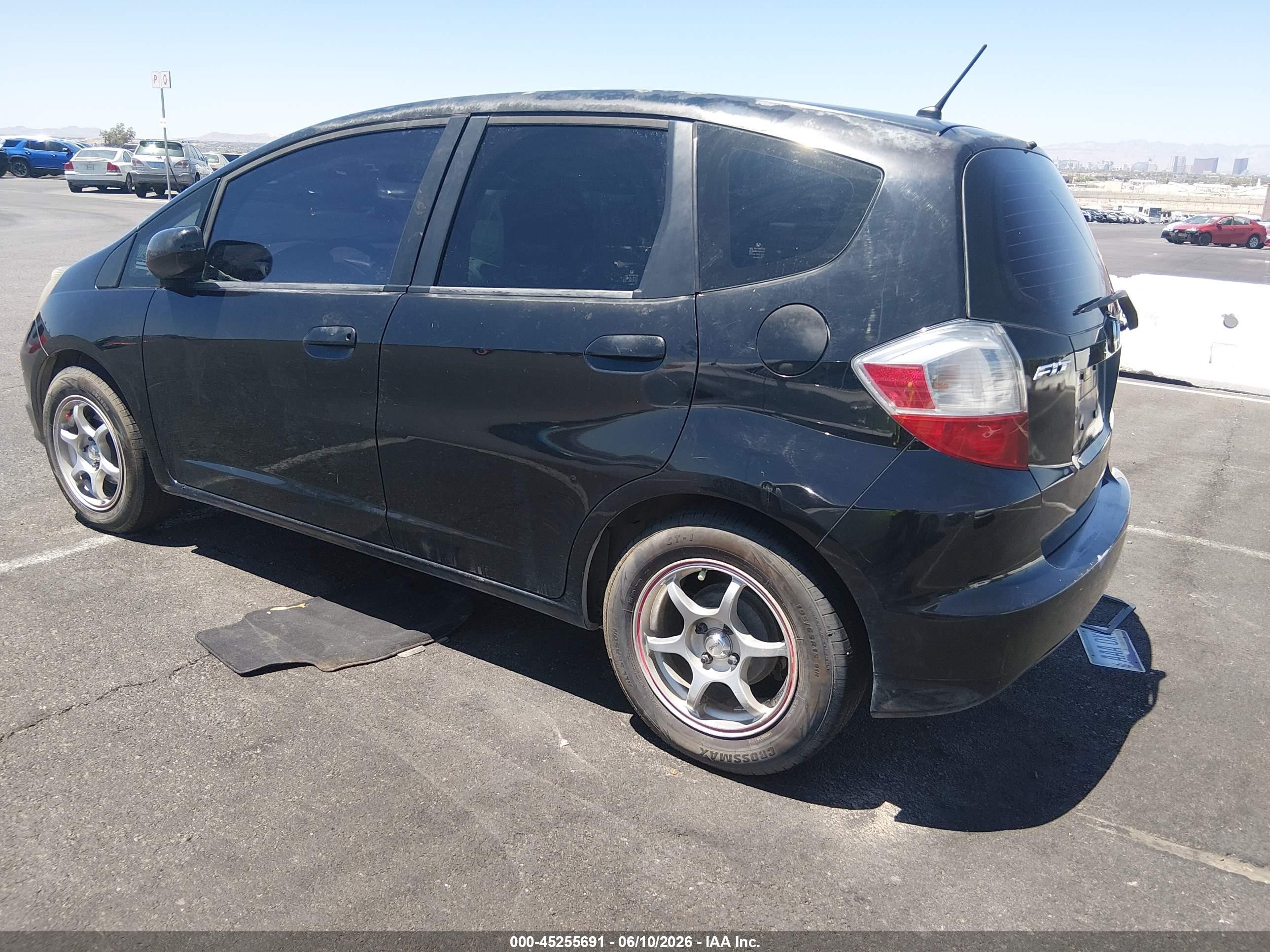 2012 Honda Fit   Gray vin: JHMGE8G30CC015551