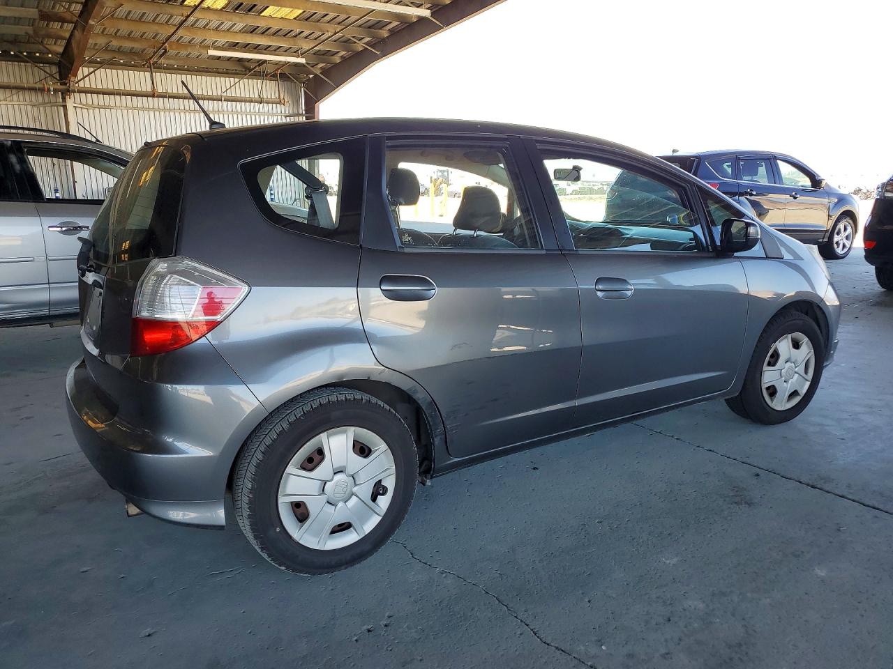 2013 Honda Fit Gray vin: JHMGE8G30DC034165