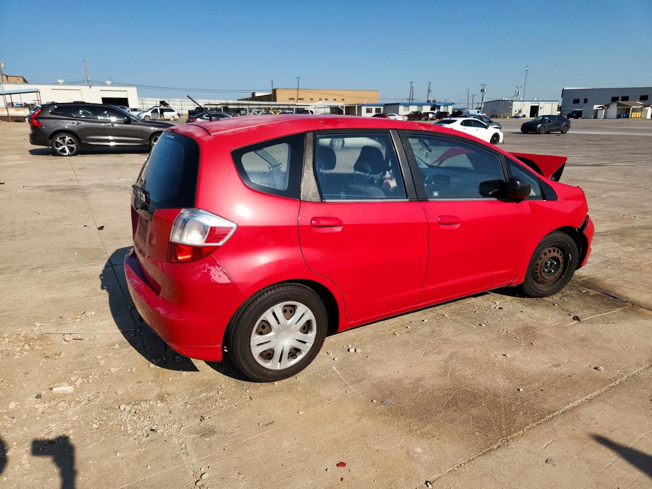 2011 Honda Fit Red vin: JHMGE8G31BC008722