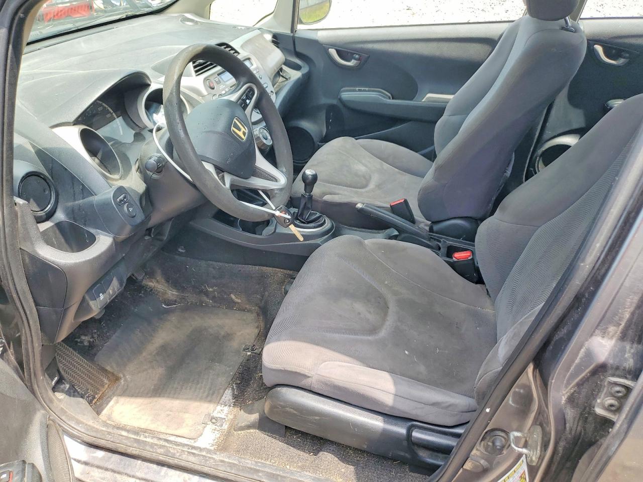 2012 Honda Fit Silver vin: JHMGE8G31CC021875