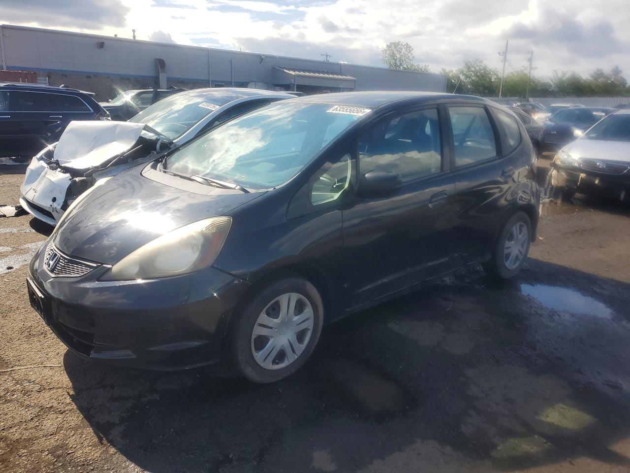 2011 Honda Fit Black vin: JHMGE8G32BS007729