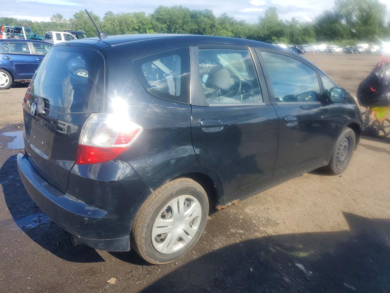 2011 Honda Fit Black vin: JHMGE8G32BS007729