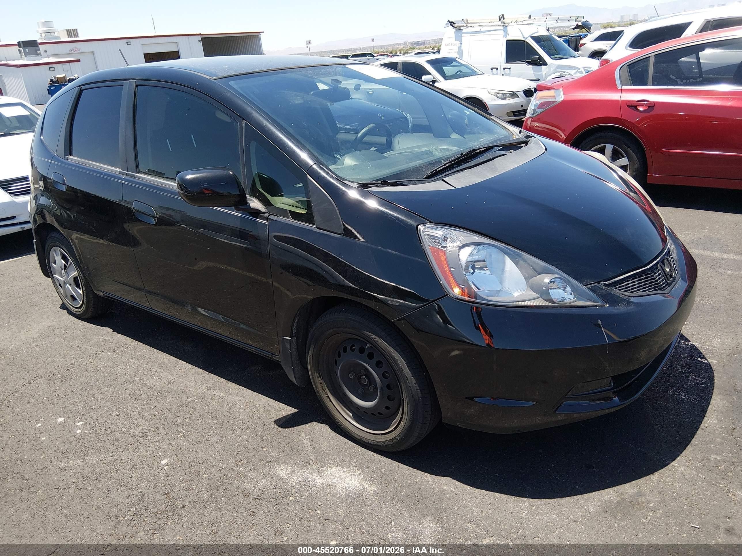 2013 Honda Fit   Black vin: JHMGE8G32DC030473